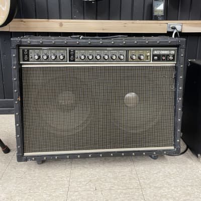 Roland JC-120 (1 of 6)