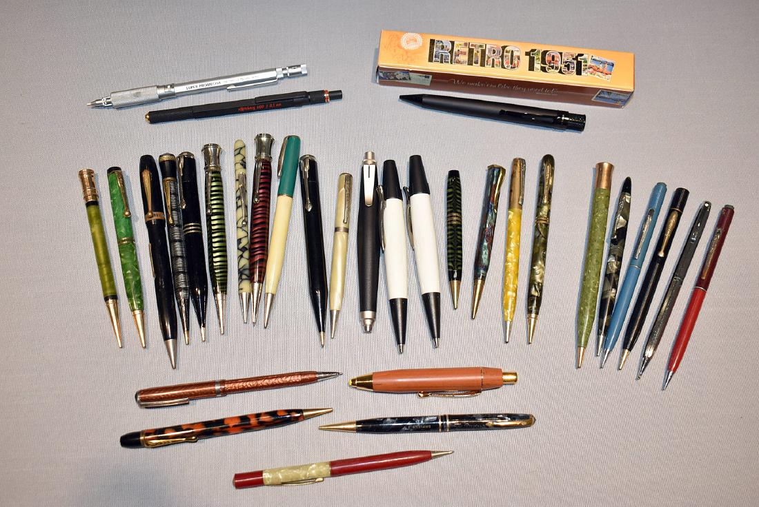 Lot of 32 Assorted Mechanical Pencils (1 of 6)