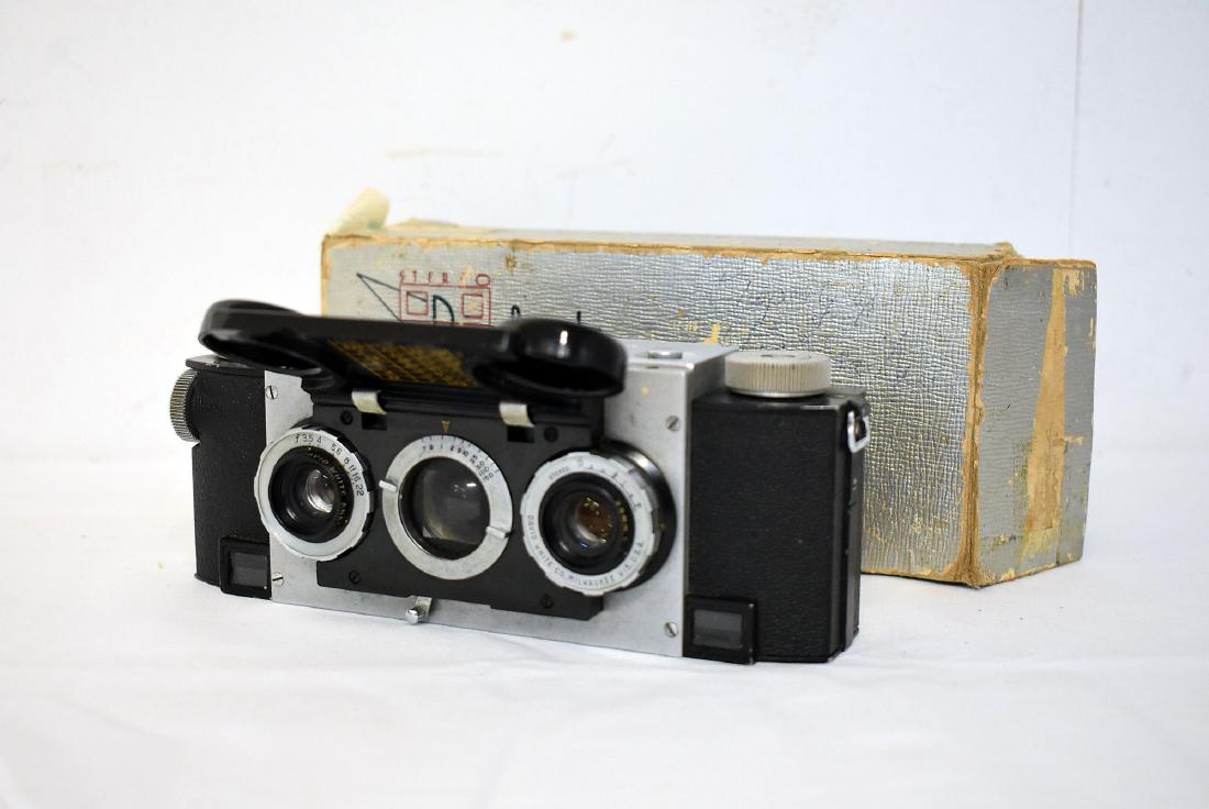 White: Stereo-Realist Camera (1 of 3)