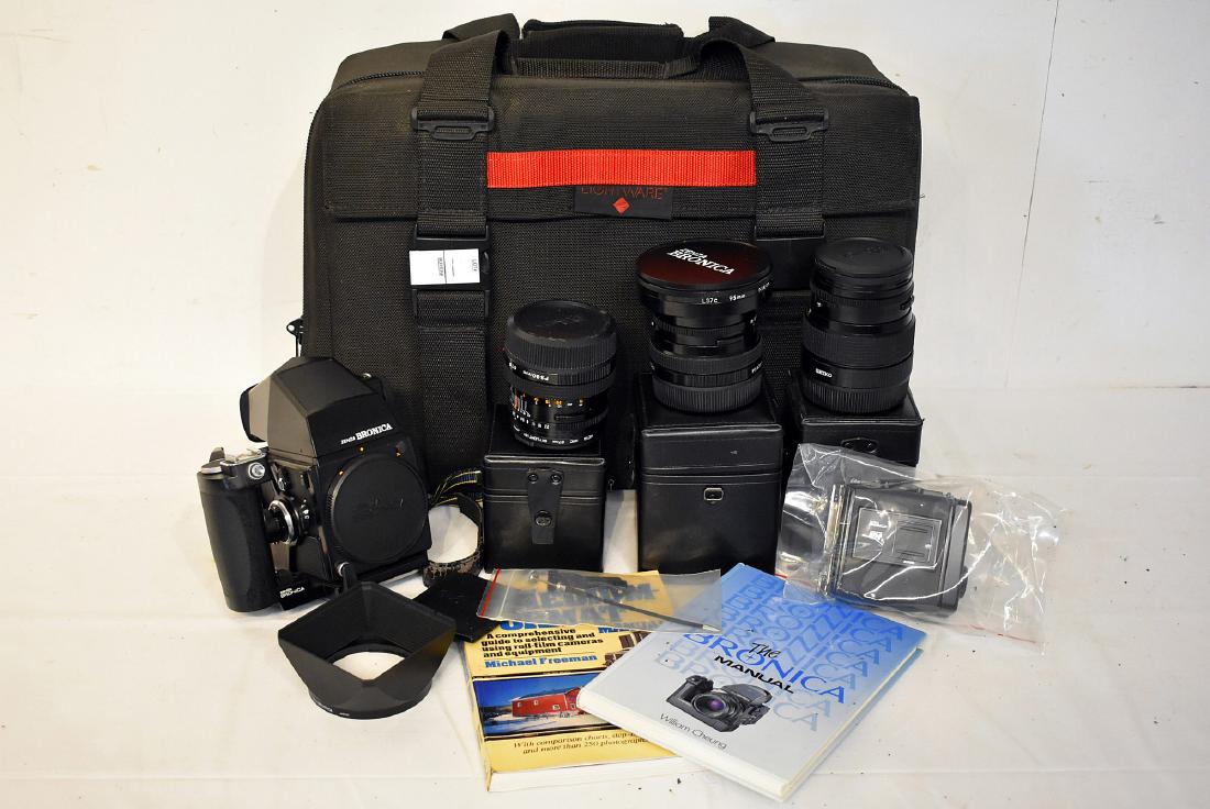 Zenza Bronica SQ-A with View Finder & 3 Lenses (1 of 3)
