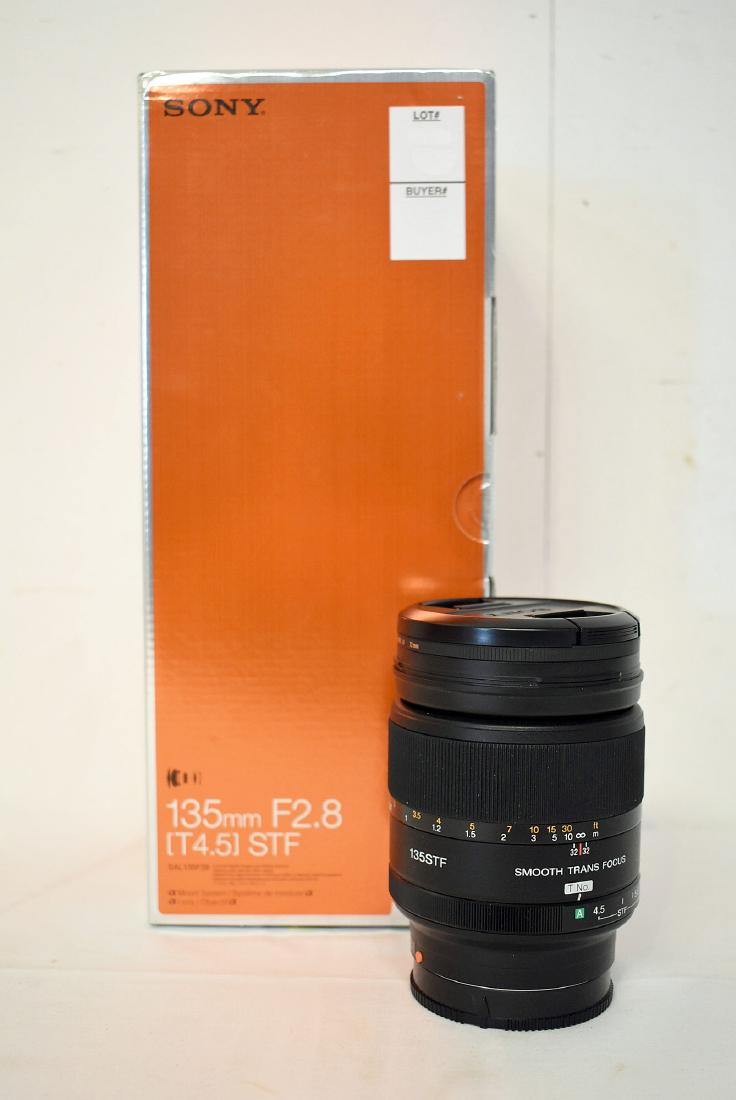 Sony Lens Model SAL135F28 (1 of 3)