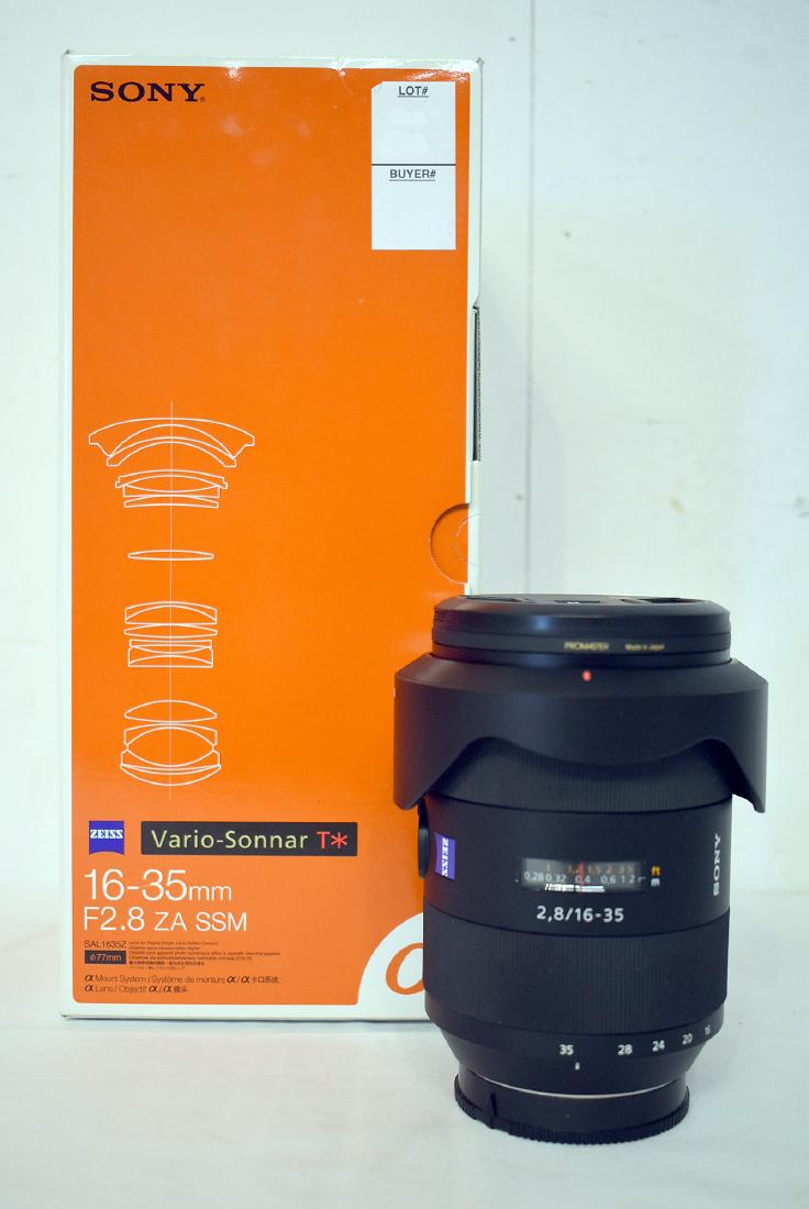 Sony Lens Model SAL1635Z (1 of 3)