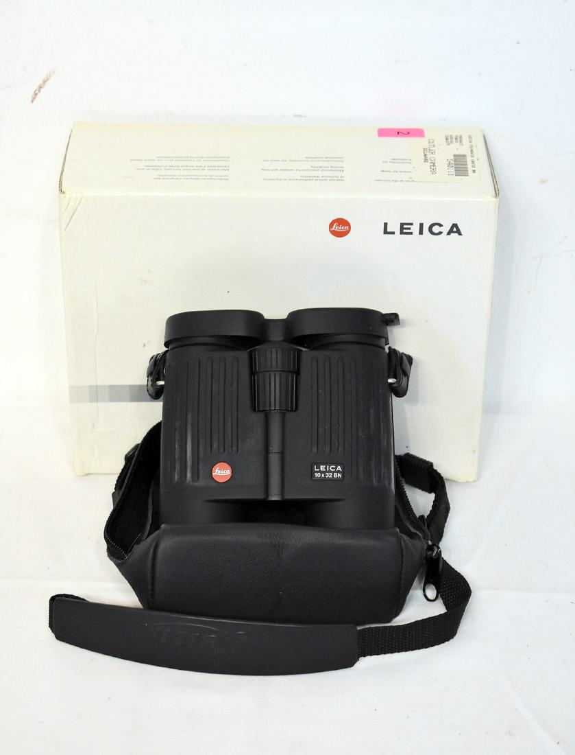 Leica 10x32 Trinovid BCA Binocular (1 of 3)