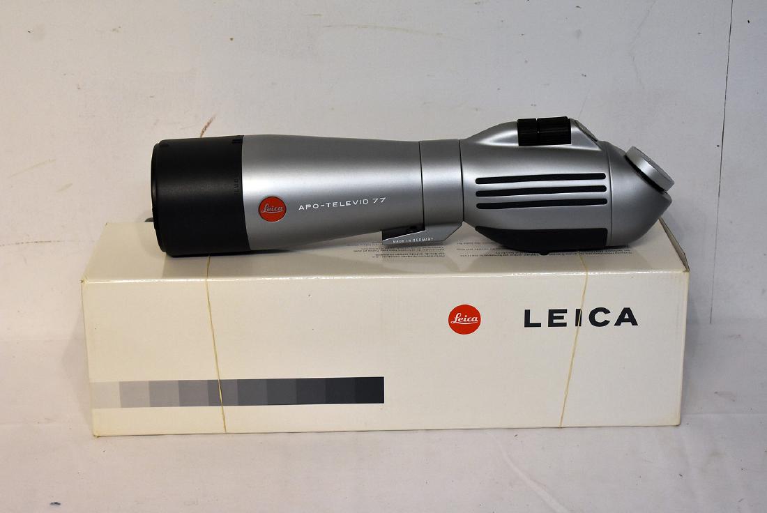 Leica APO-Televid 77 & Bag (1 of 3)