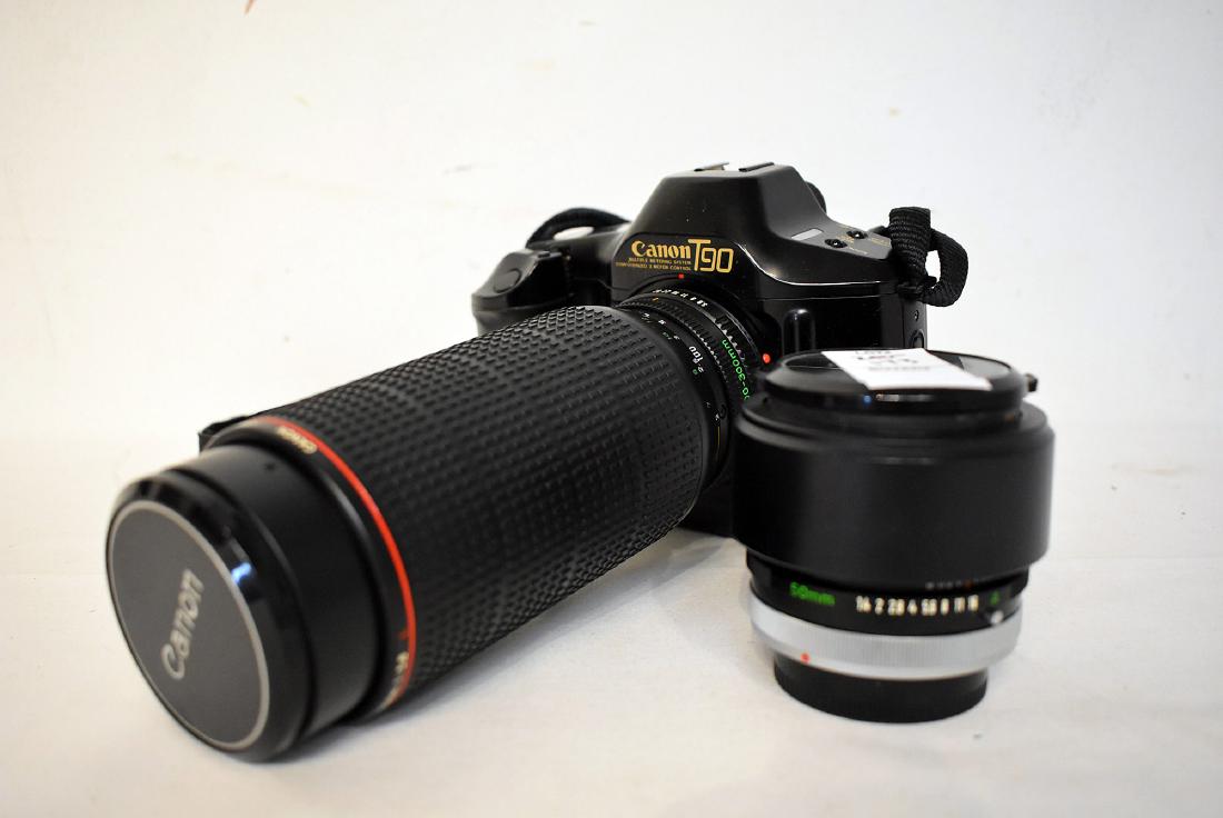 Canon Camera With 2 Lenses (1 of 2)