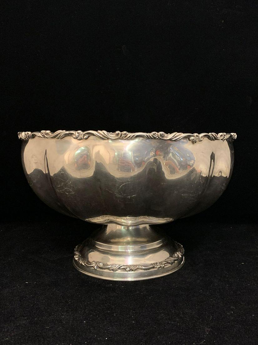 Mexican Sterling Silver Punch Bowl Aug 16, 2019 Briggs Auction, Inc. in PA