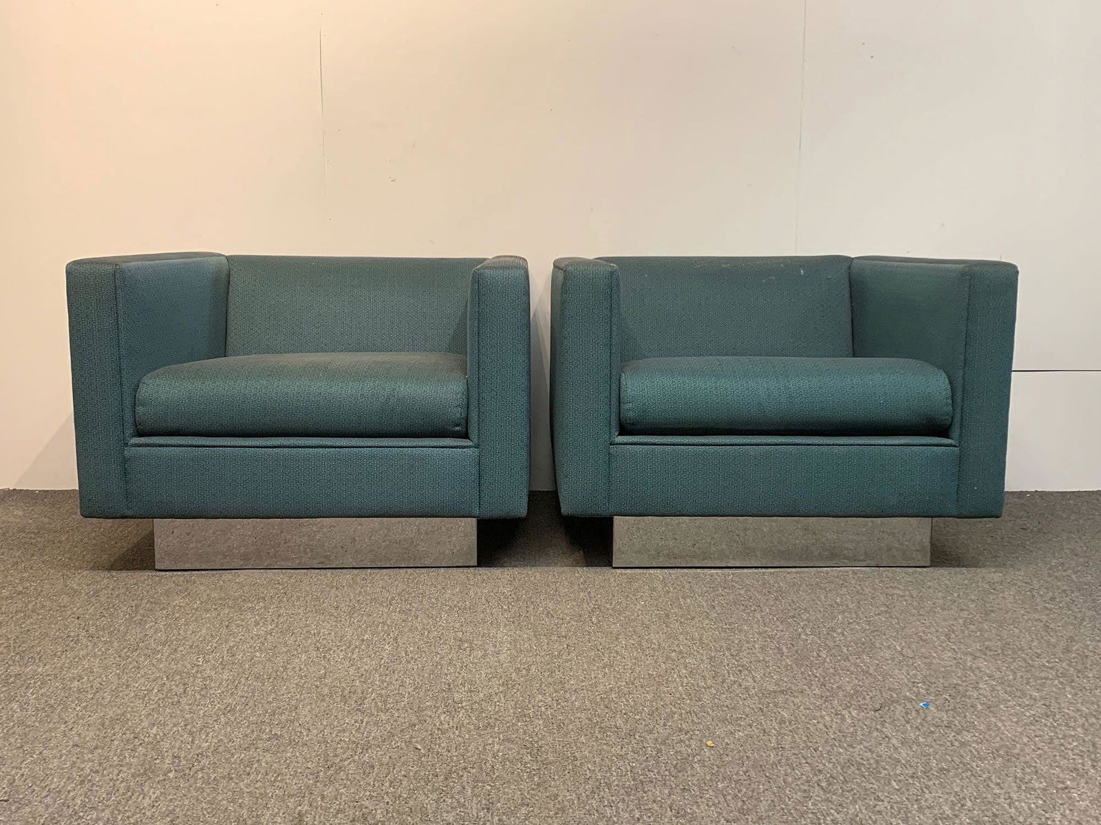 Pair of Modernist Cube Chairs with Chrome Base (1 of 7)