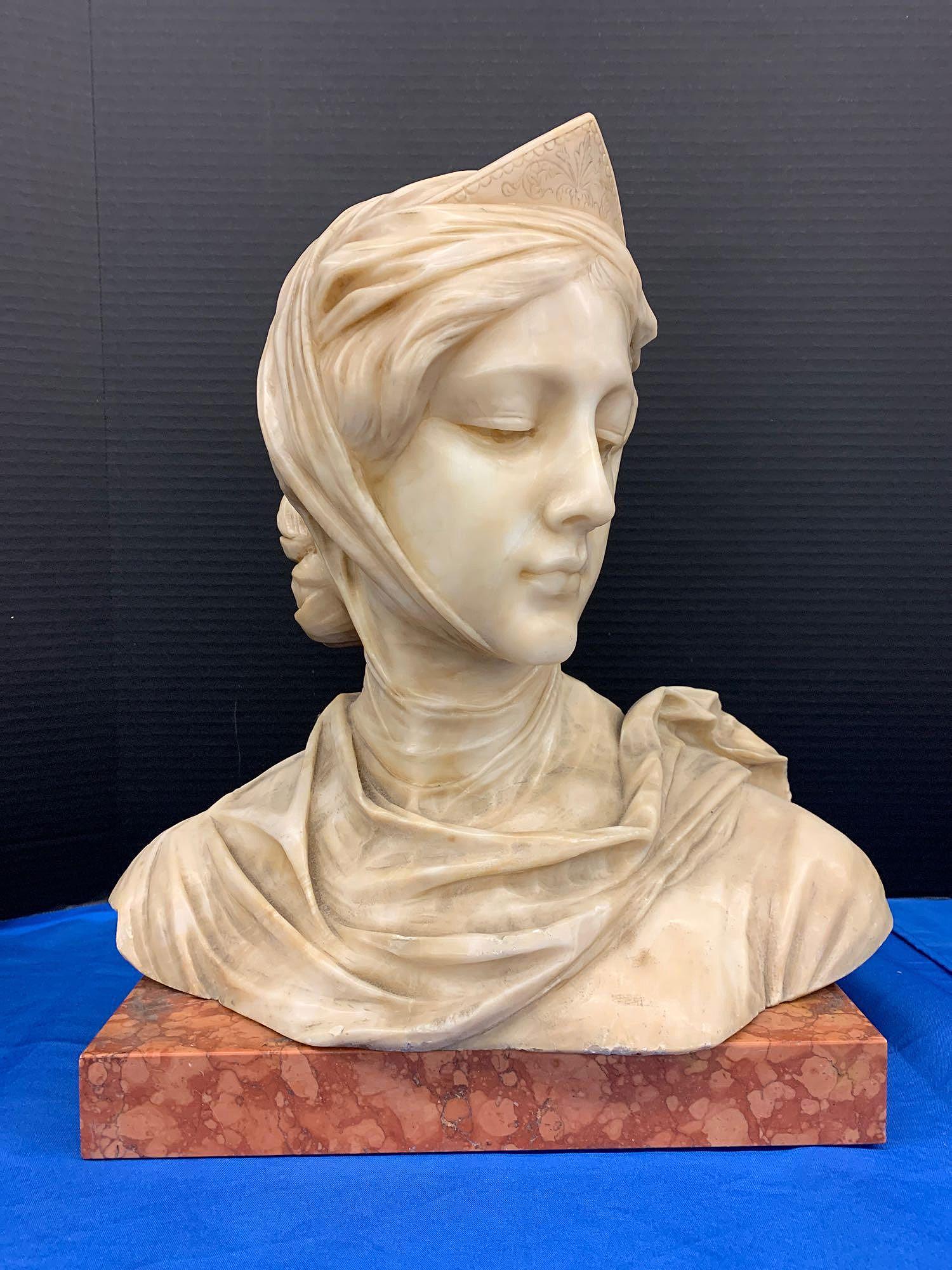 Romanelli. Italian Marble Bust of a Maiden (1 of 10)