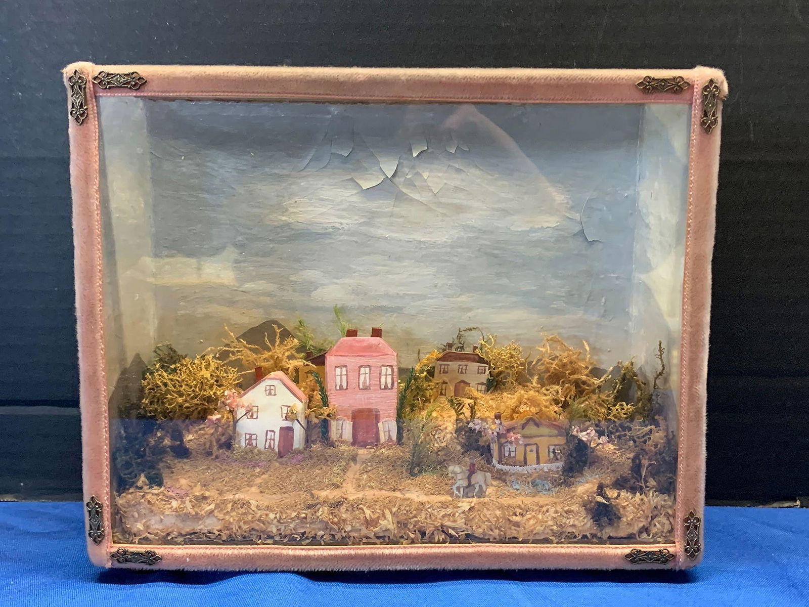 Victorian Folk Art Diorama (1 of 4)