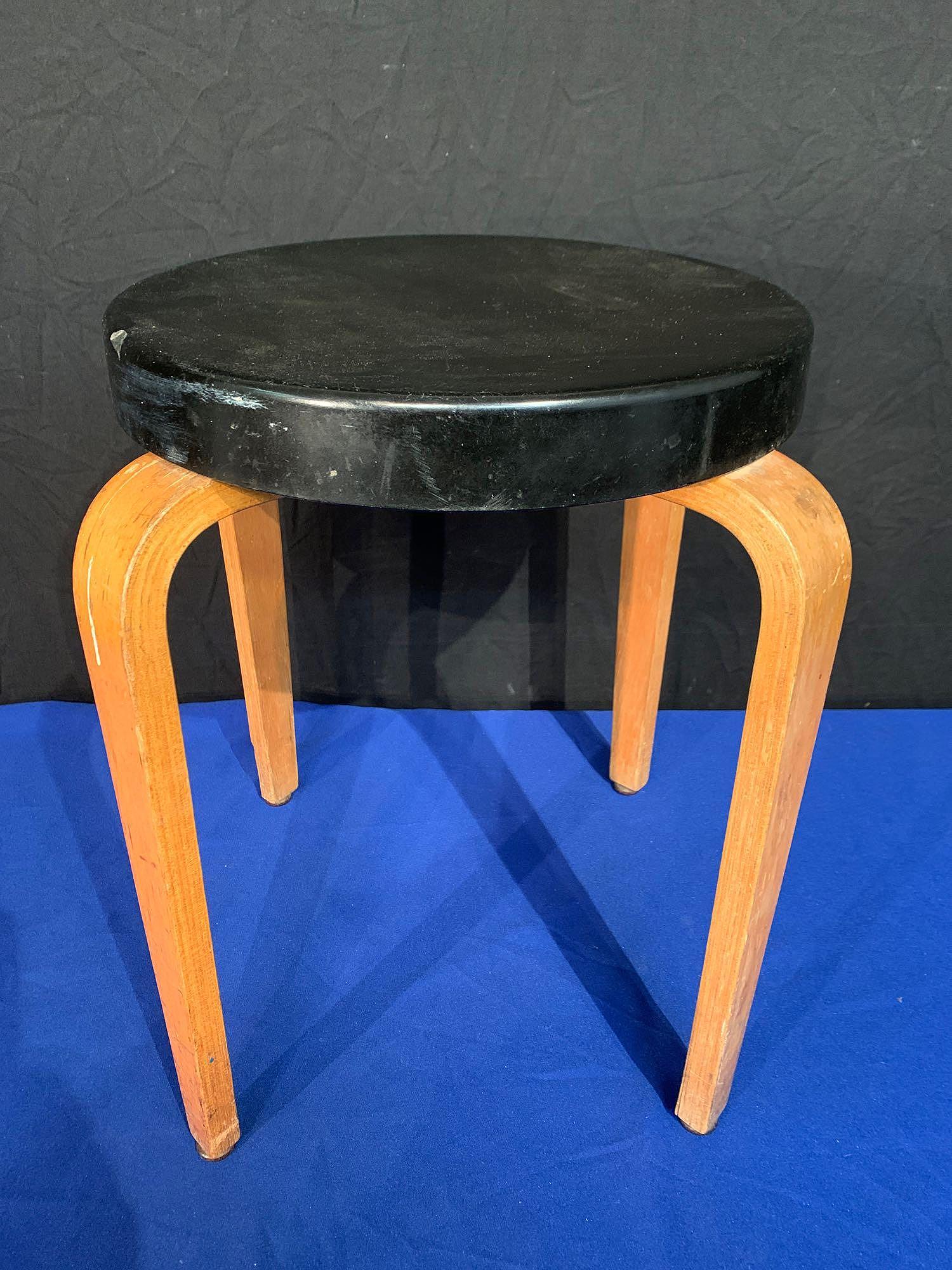 Art Deco Thonet Bent Wood Plant Stand: An Art Deco Thonet bentwood plant stand with composite top. 18.5in tall x 14.5in wide.