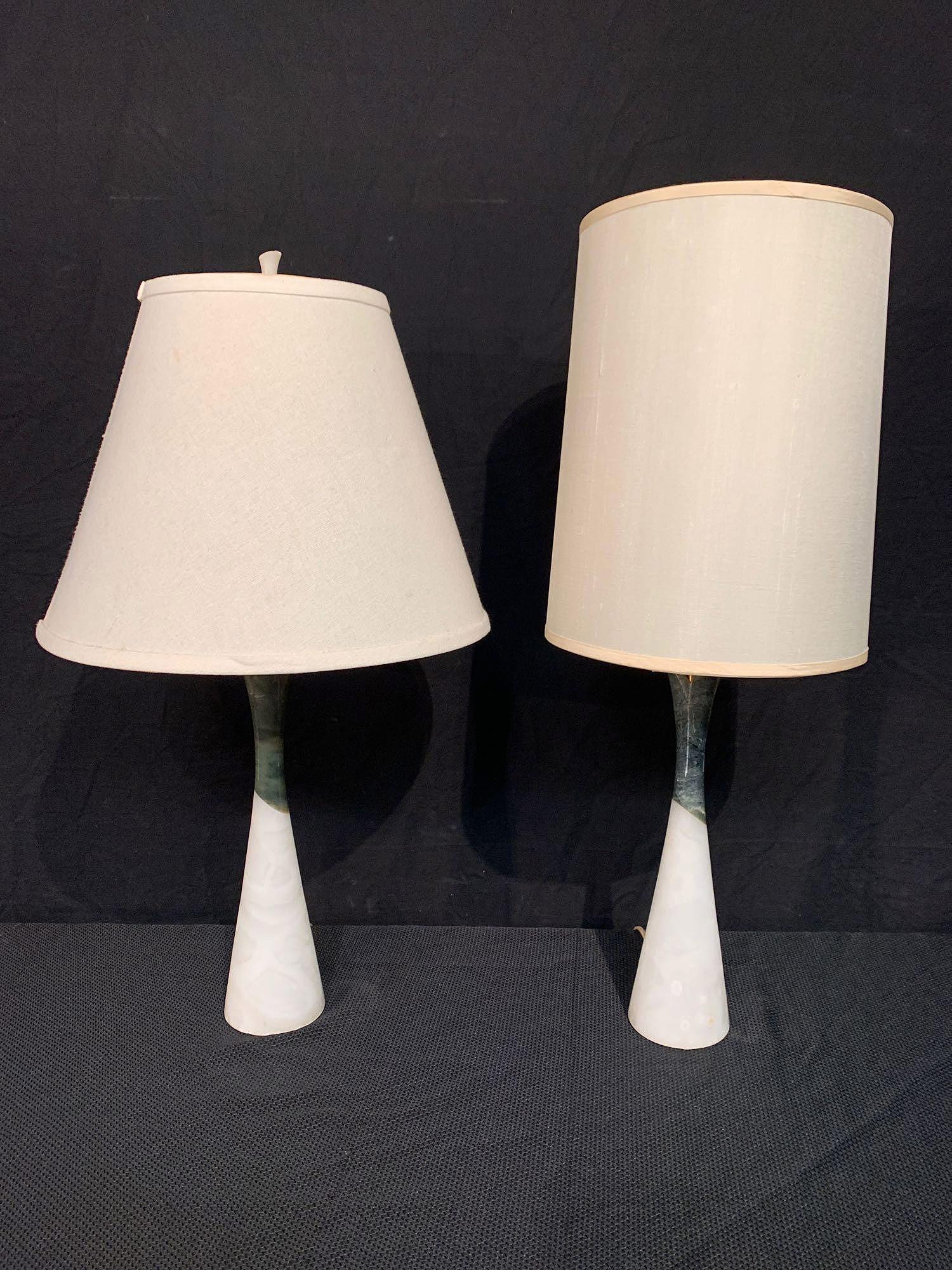 Pair of Modern Italian Alabaster Table Lamps (1 of 5)