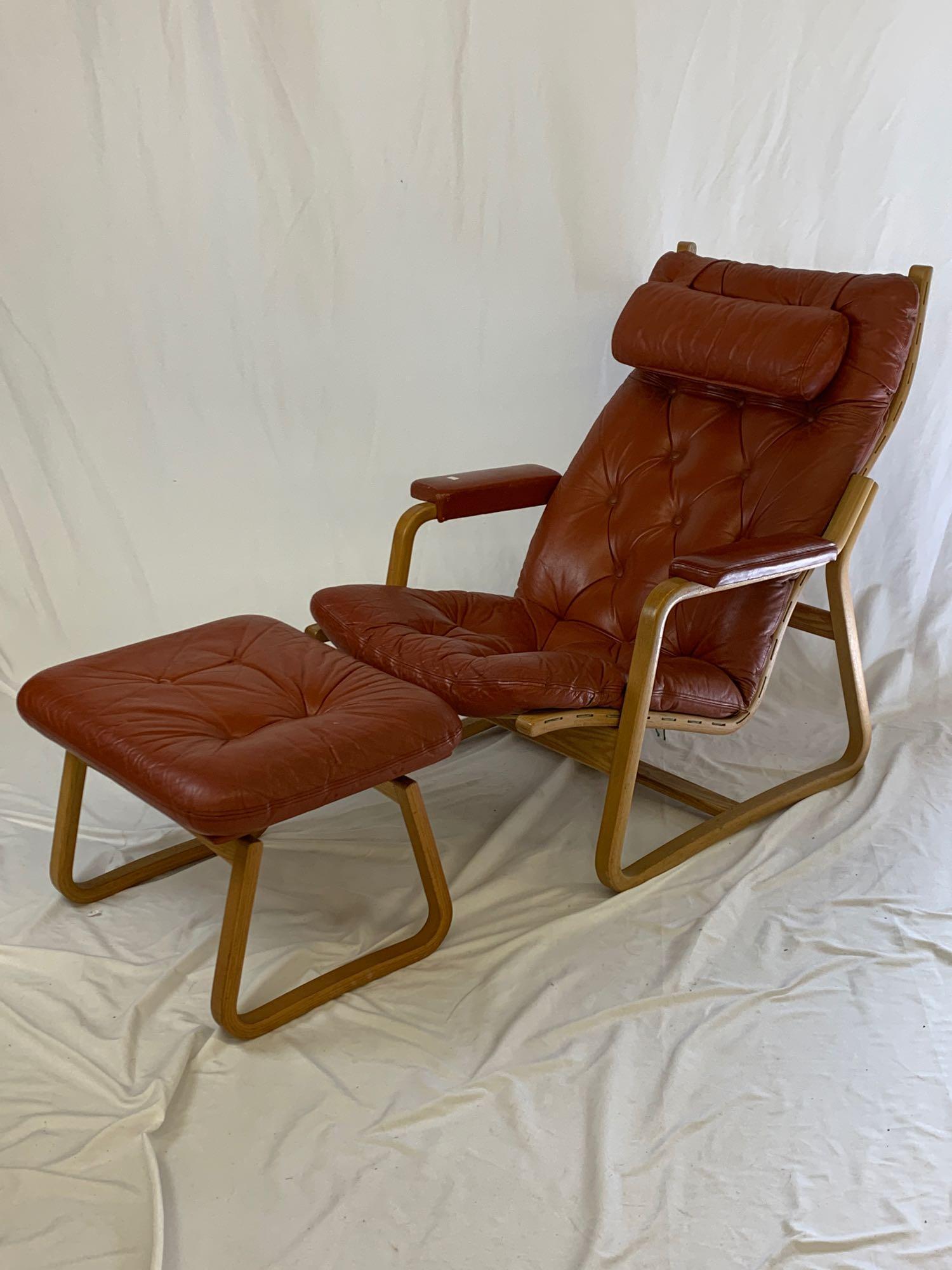 Cado Danish Bentwood Lounge Chair & Ottoman: A Danish modern bentwood reclining lounge and ottoman by Cado, with medallion mark. Chair is pinned into frame and can adjust to two positions. Chair: 36in tall x 29in wide x 36in deep.