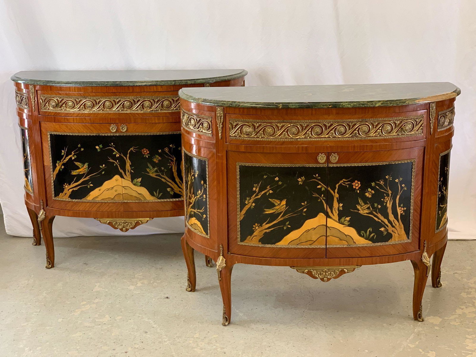 Fine Pair Of French Louis XV-style Cabinets (1 of 9)