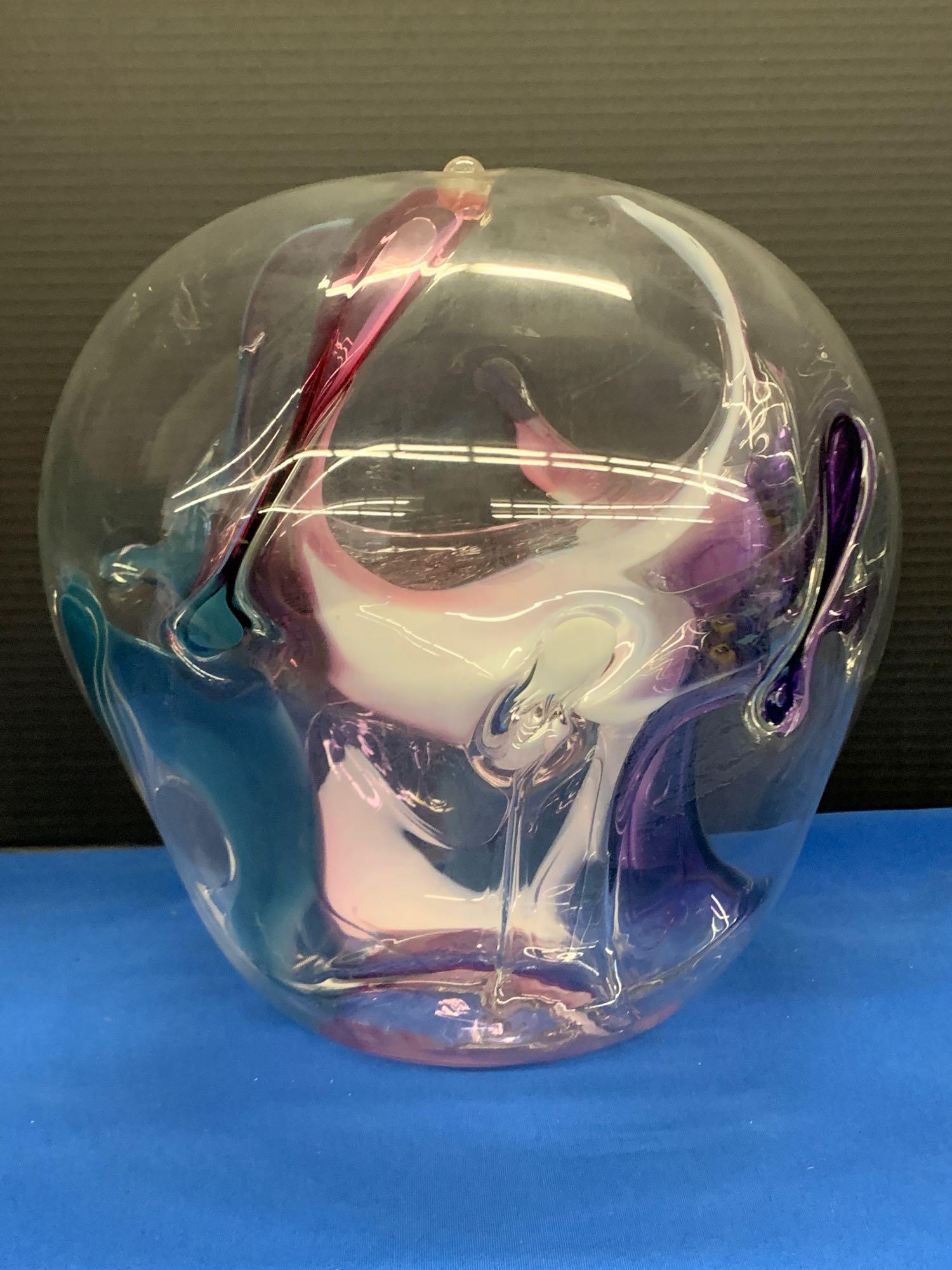 Peter Bramhall Modernist Art Glass Sculpture: A large modernist art glass sculptural orb by Peter Bramhall (Born 1942). Blown glass with colored interior webbing. Signed on base. Approx. 11in tall x 11-1/2in wide.