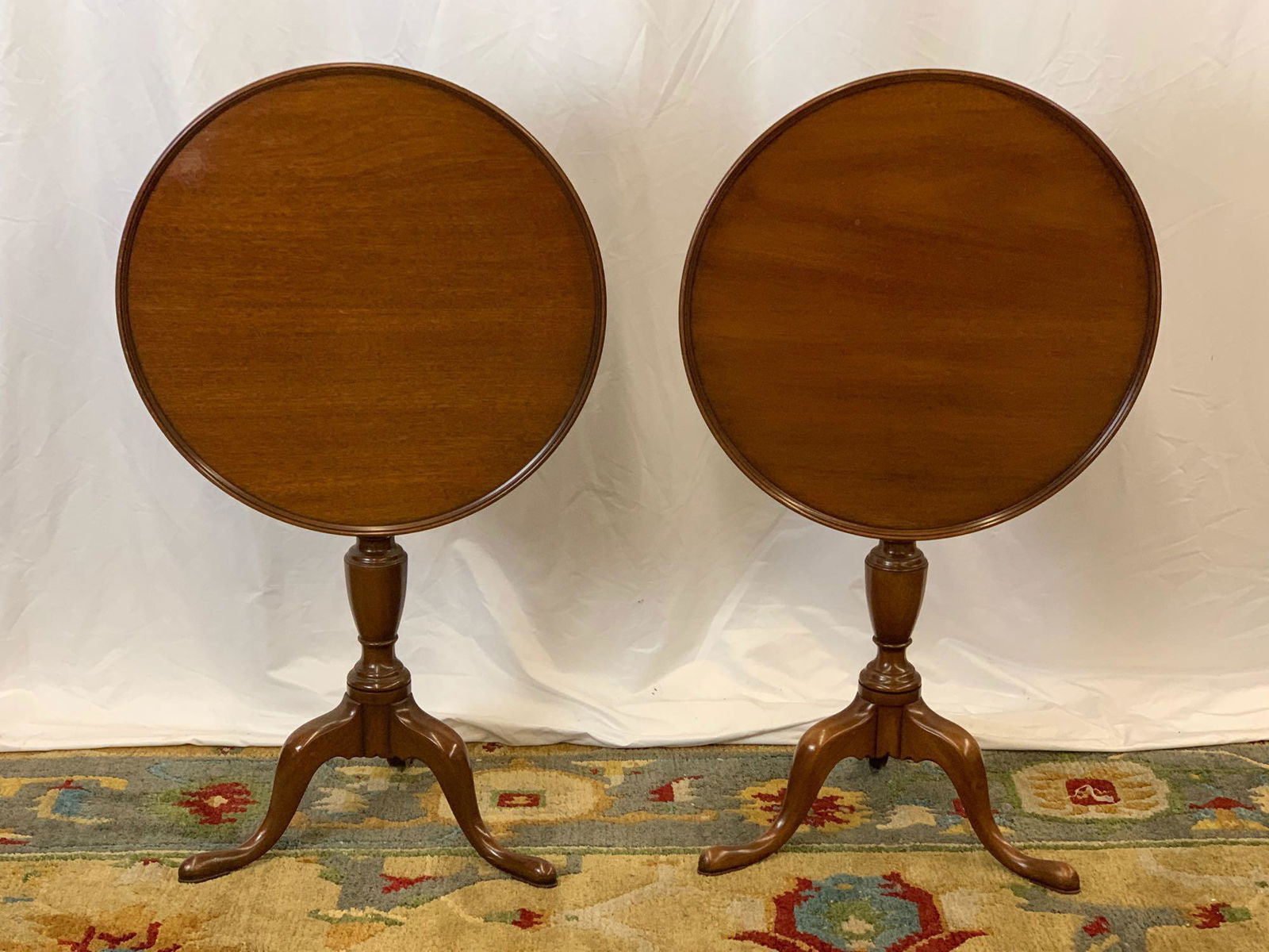 Pair of Kittinger Williamsburg Candle Stands (1 of 5)