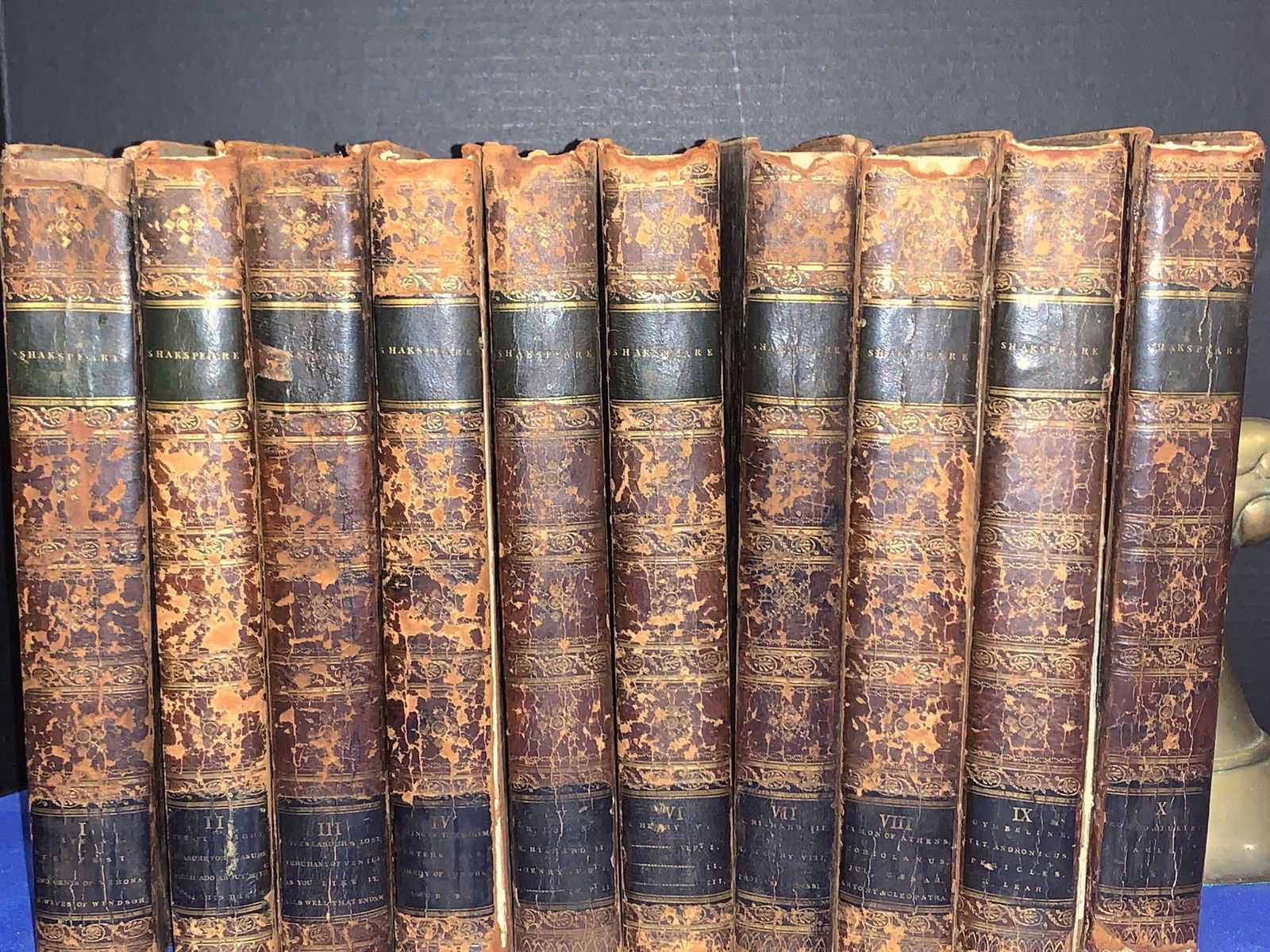 10 Volumes: The Plays of William Shakespeare, 1805: A leather-bound ten-volume set of "The Plays of William Shakespeare", edited by Alexander Chalmers, 1805.