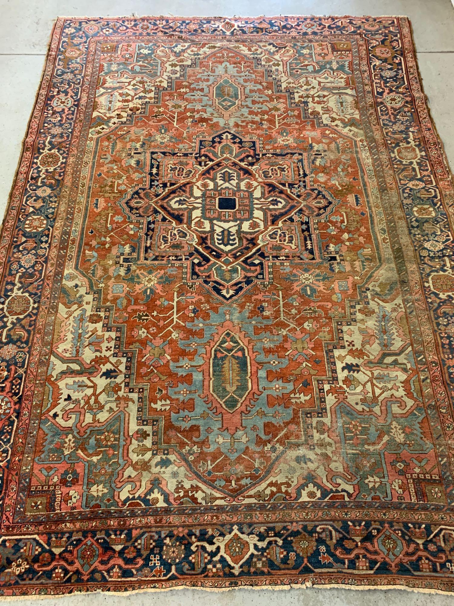 Antique Heriz Rm-sz Carpet: 13ft 8in x 9ft 3in (1 of 12)