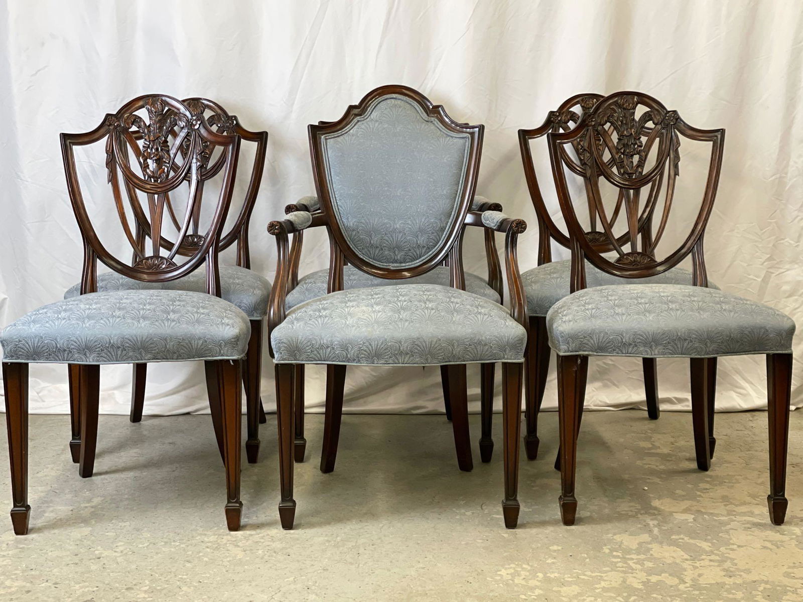 Six Hepplewhite-style Mahogany Dining Chairs (1 of 5)