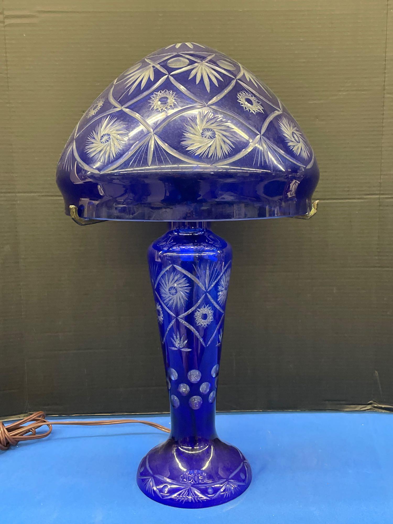 Blue Cut-to-Clear Glass Parlor Lamp (1 of 4)