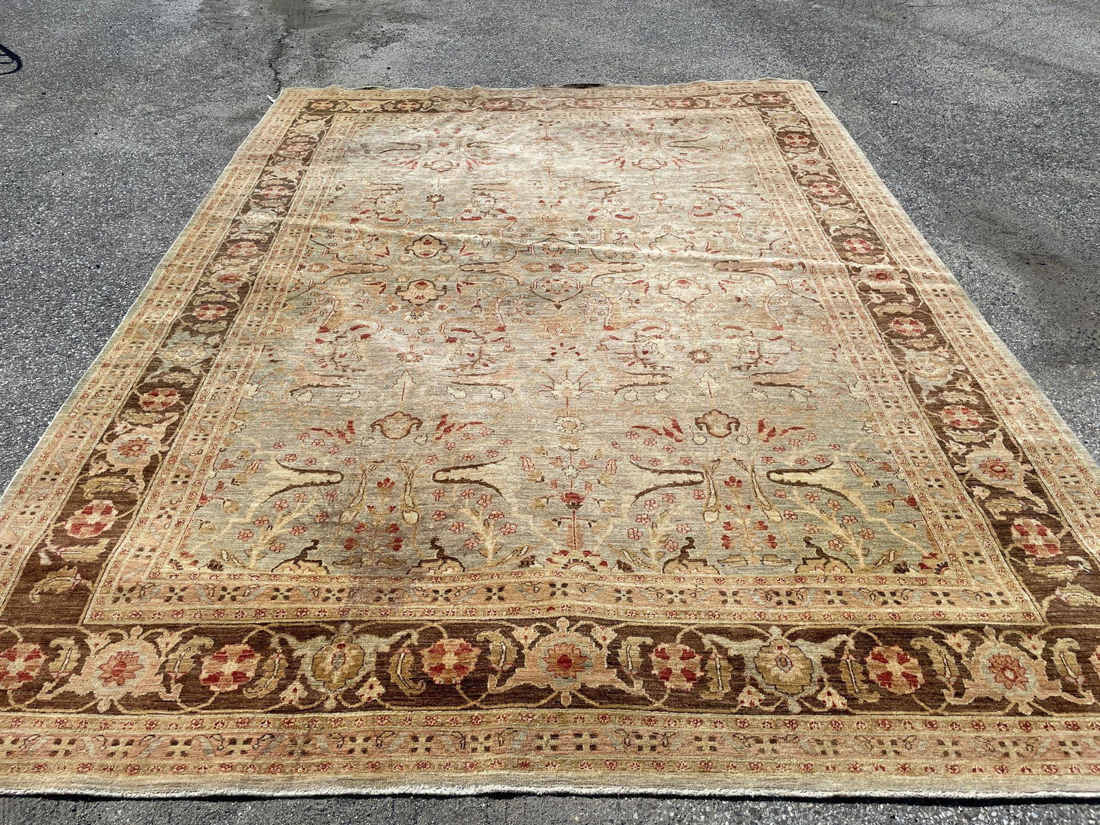 Pakistani Room-size Carpet, 13ft 9in x 10ft (1 of 6)