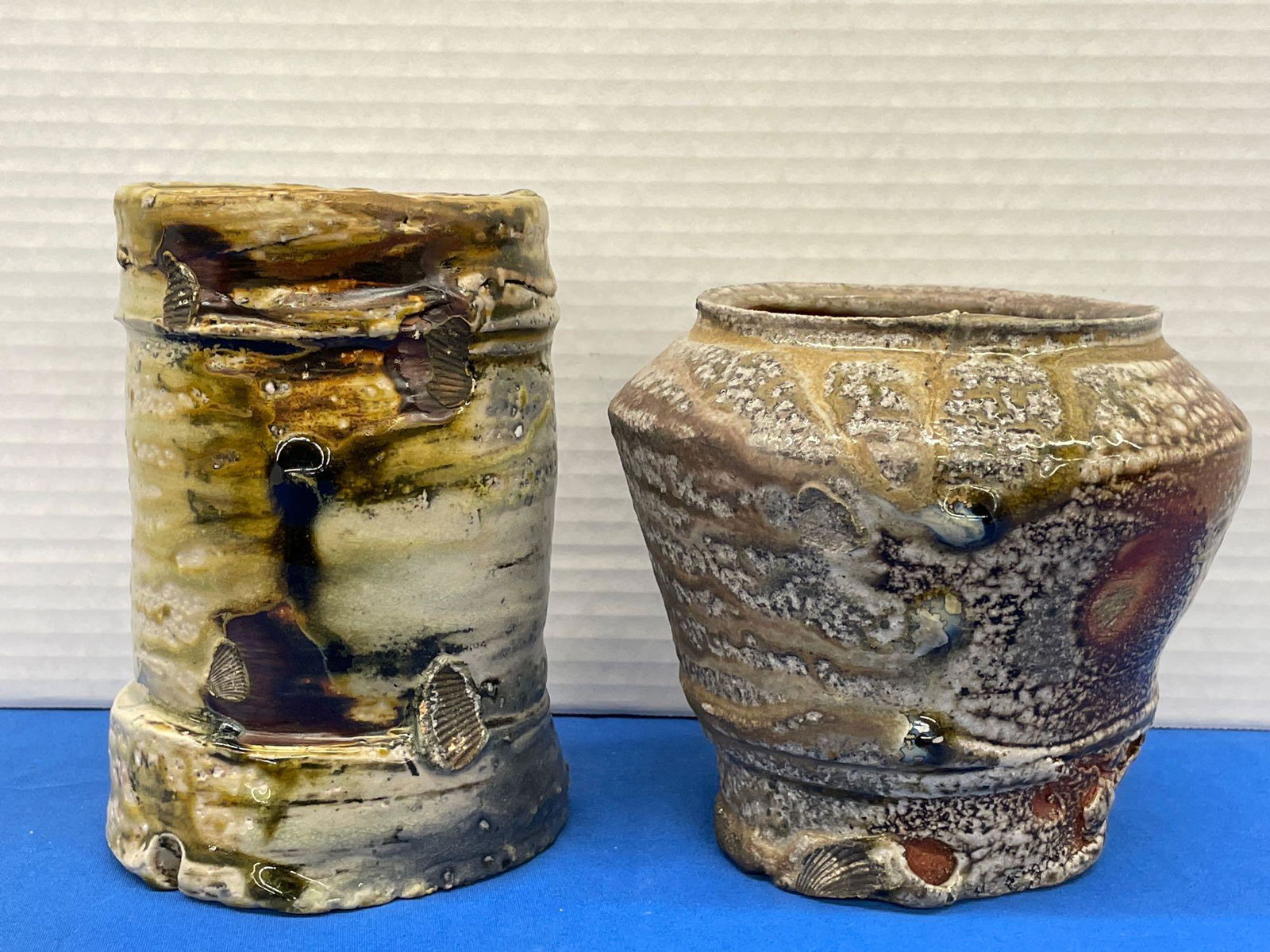 Two Jeff Shapiro Pottery Vases (1 of 5)