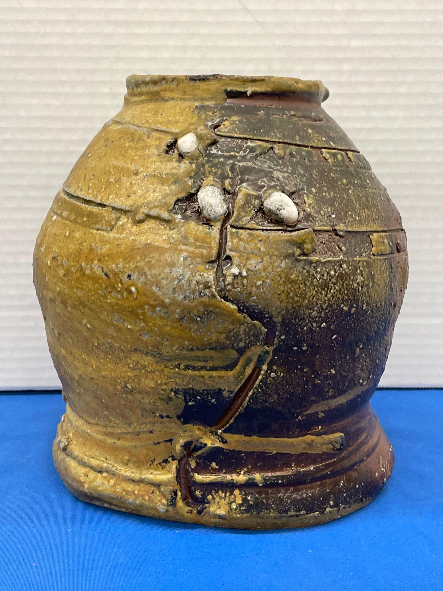 Jeff Shapiro. Pottery Jar (1 of 4)