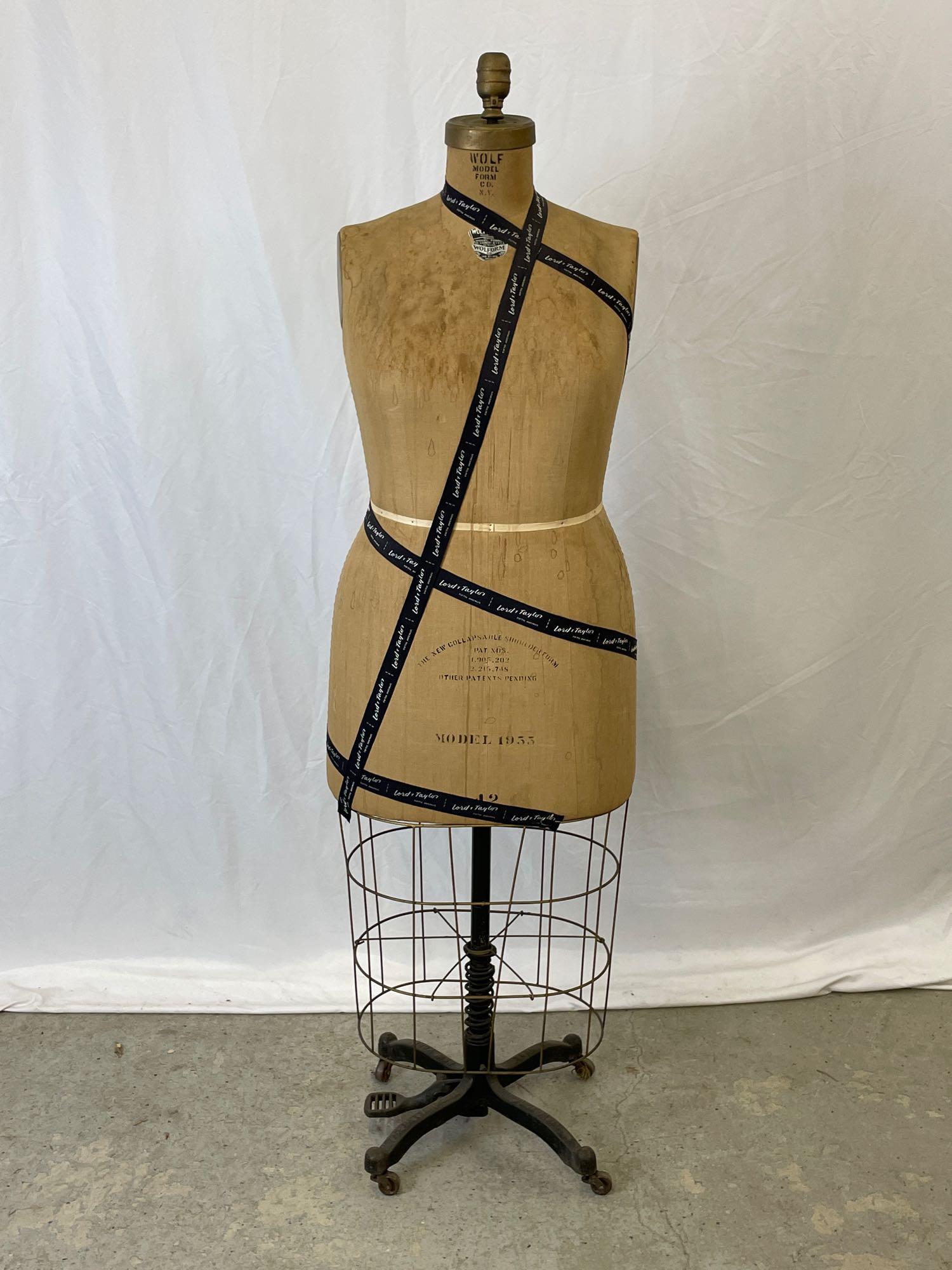 Antique Wolf Model Dress Form (1 of 4)