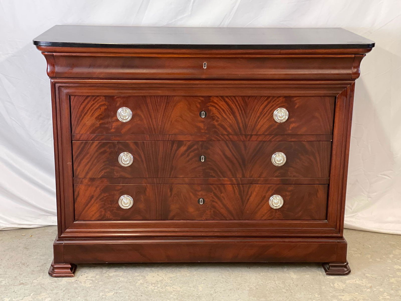 Ralph Lauren Mahogany Chest of Drawers (1 of 6)