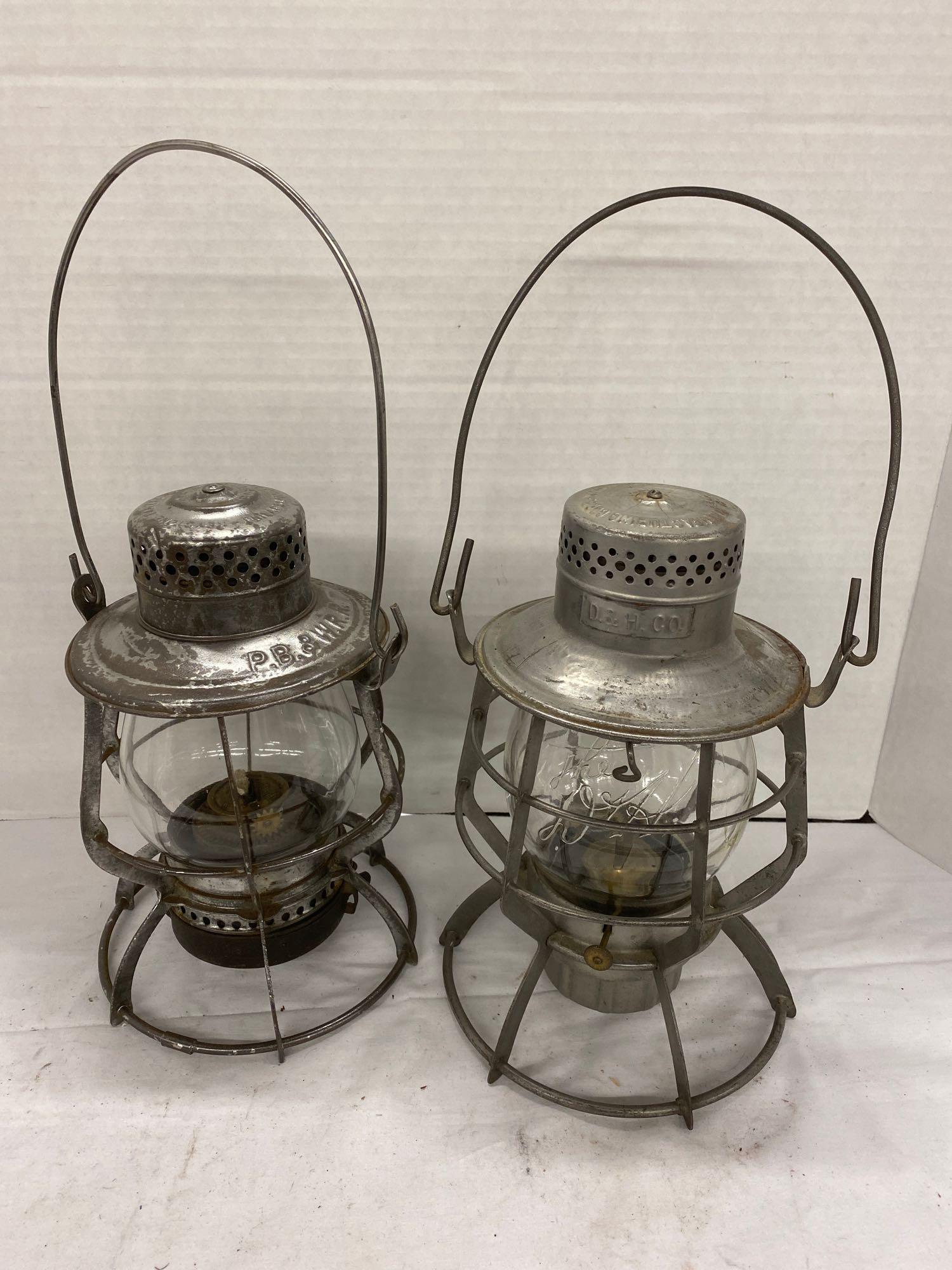 2 Railroad Lanterns (1 of 10)