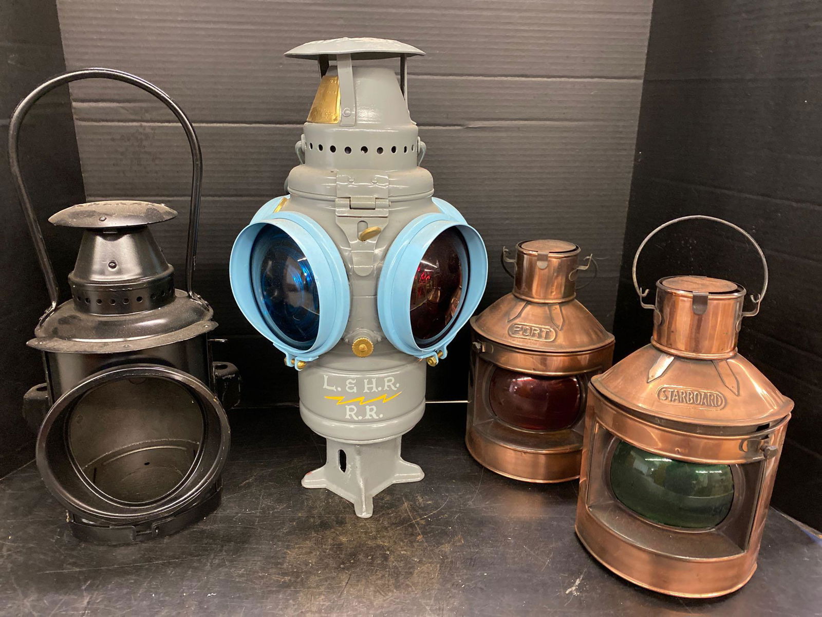 4 Assorted Lanterns (1 of 10)