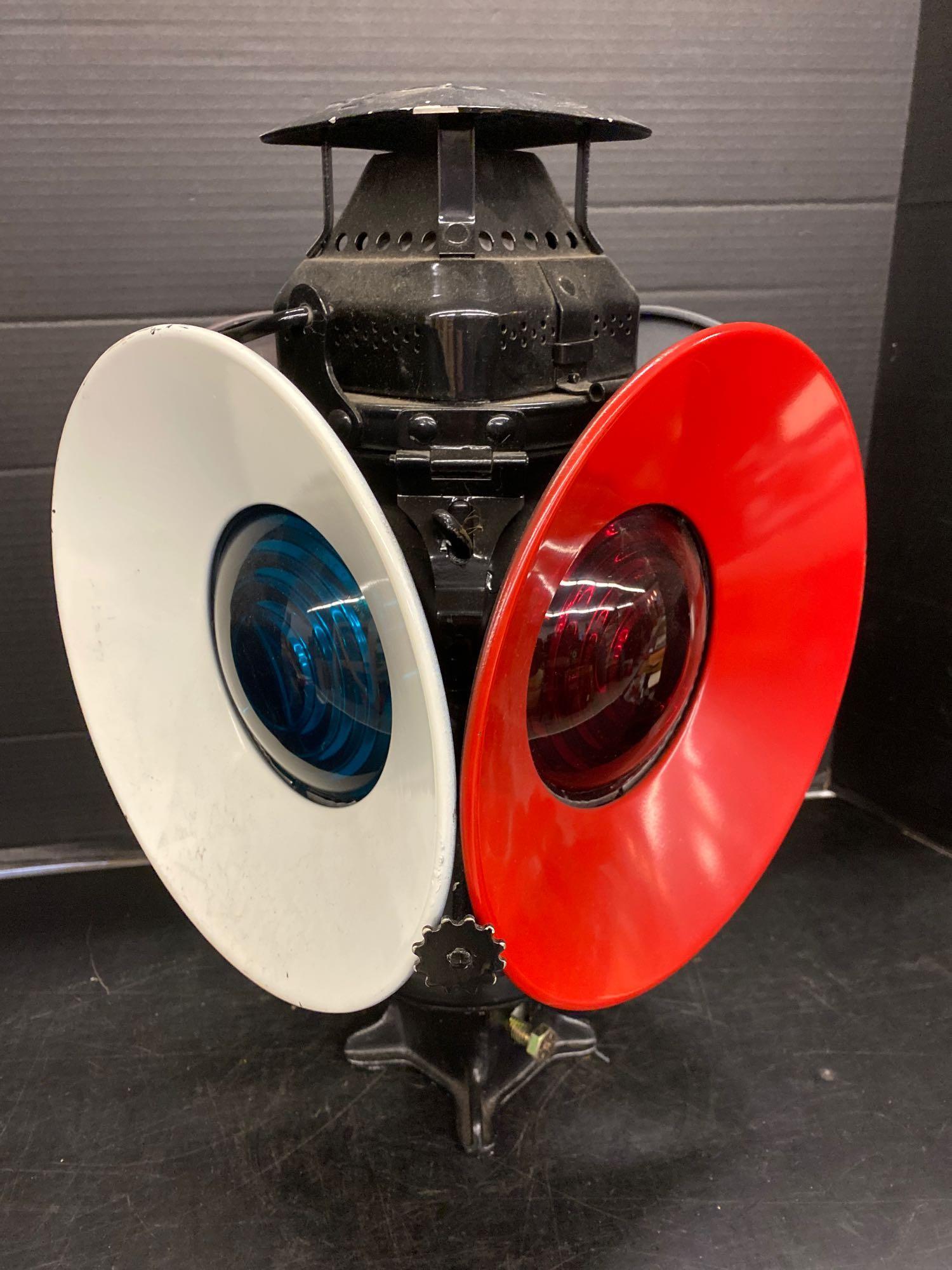 The Adlake Signal Lantern (1 of 6)