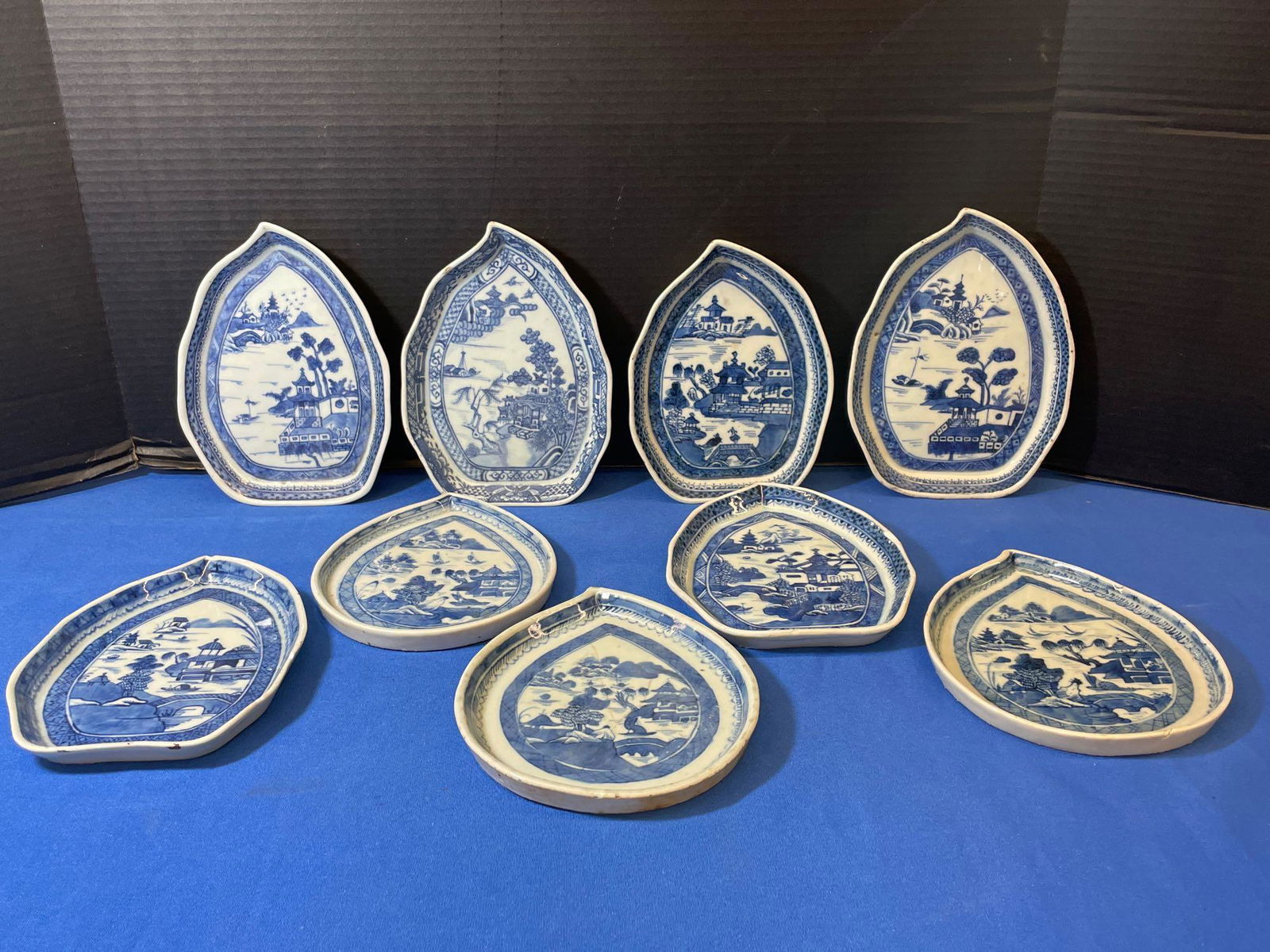 Nine Chinese Export Blue & White Leaf Dishes (1 of 11)