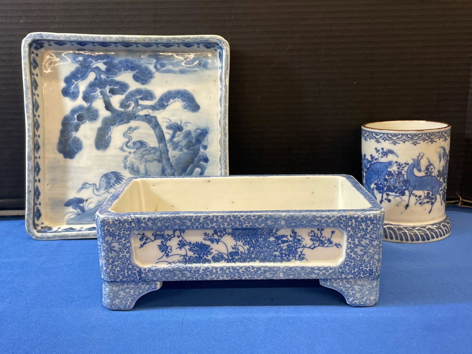 Three Blue & White Porcelain Articles (1 of 8)