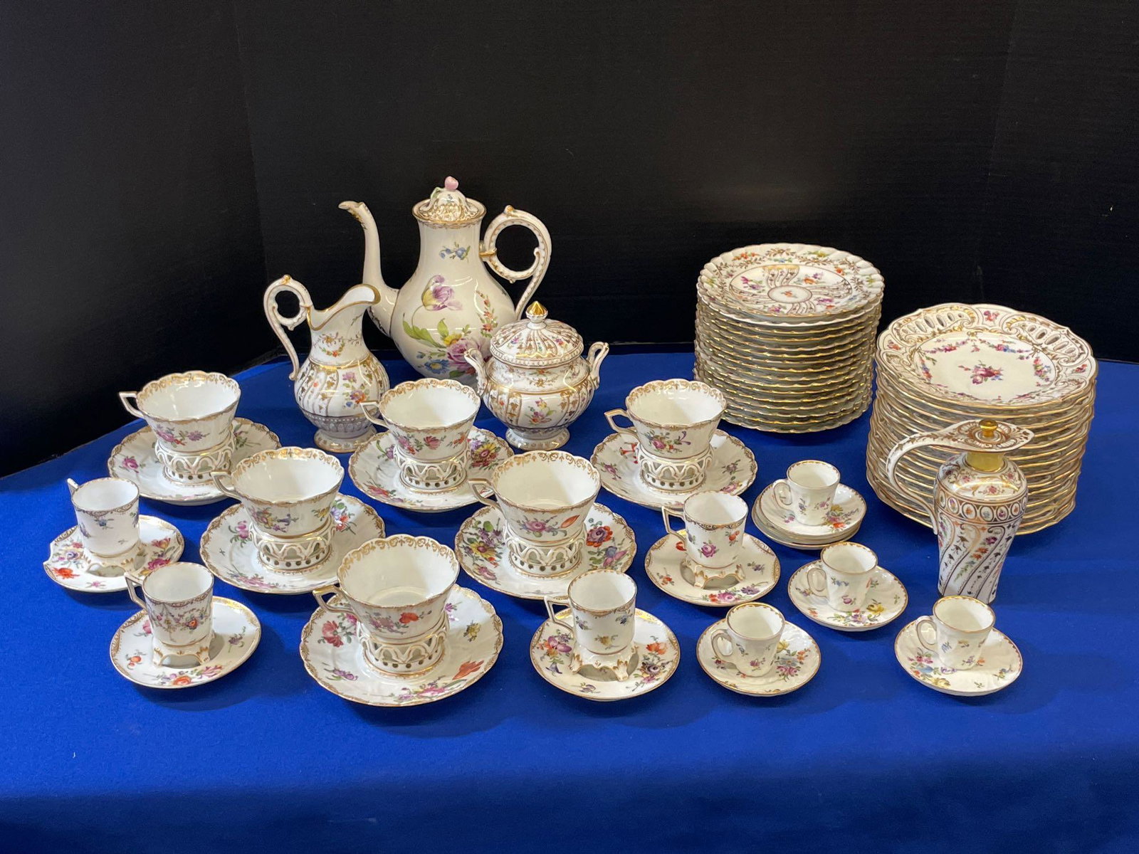 Assembled Dresden Porcelain Dessert Set (1 of 6)