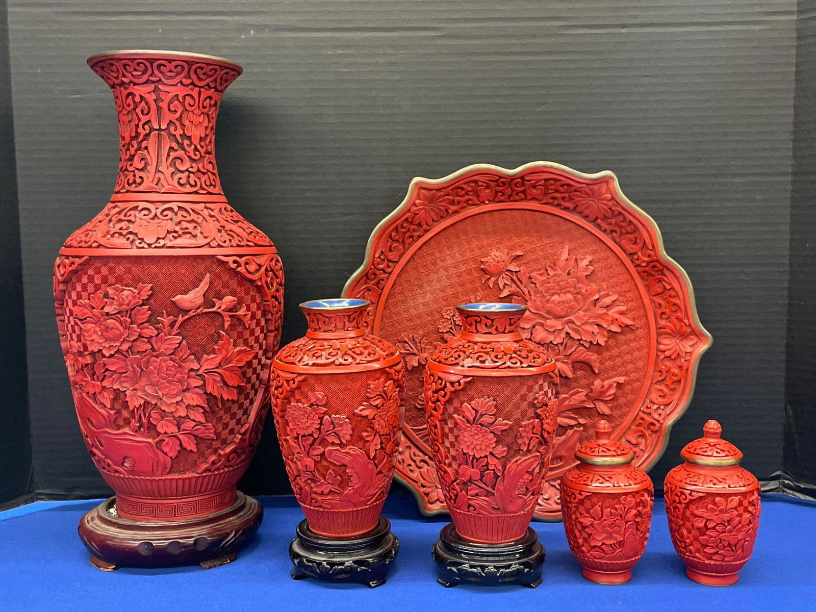 Six Pieces of Chinese Carved Cinnabar Lacquerware (1 of 7)