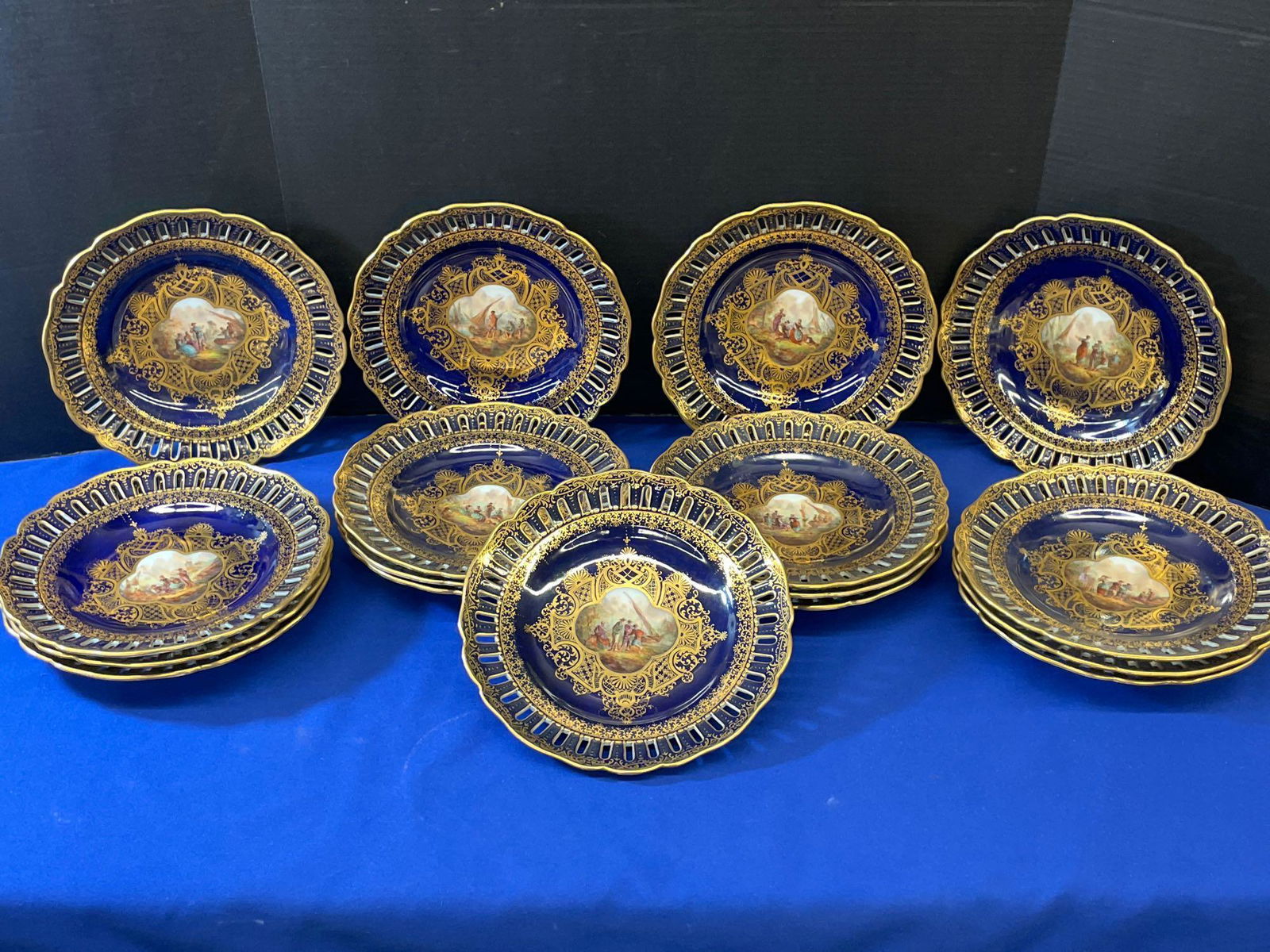 Seventeen German Porcelain Cabinet Plates (1 of 5)