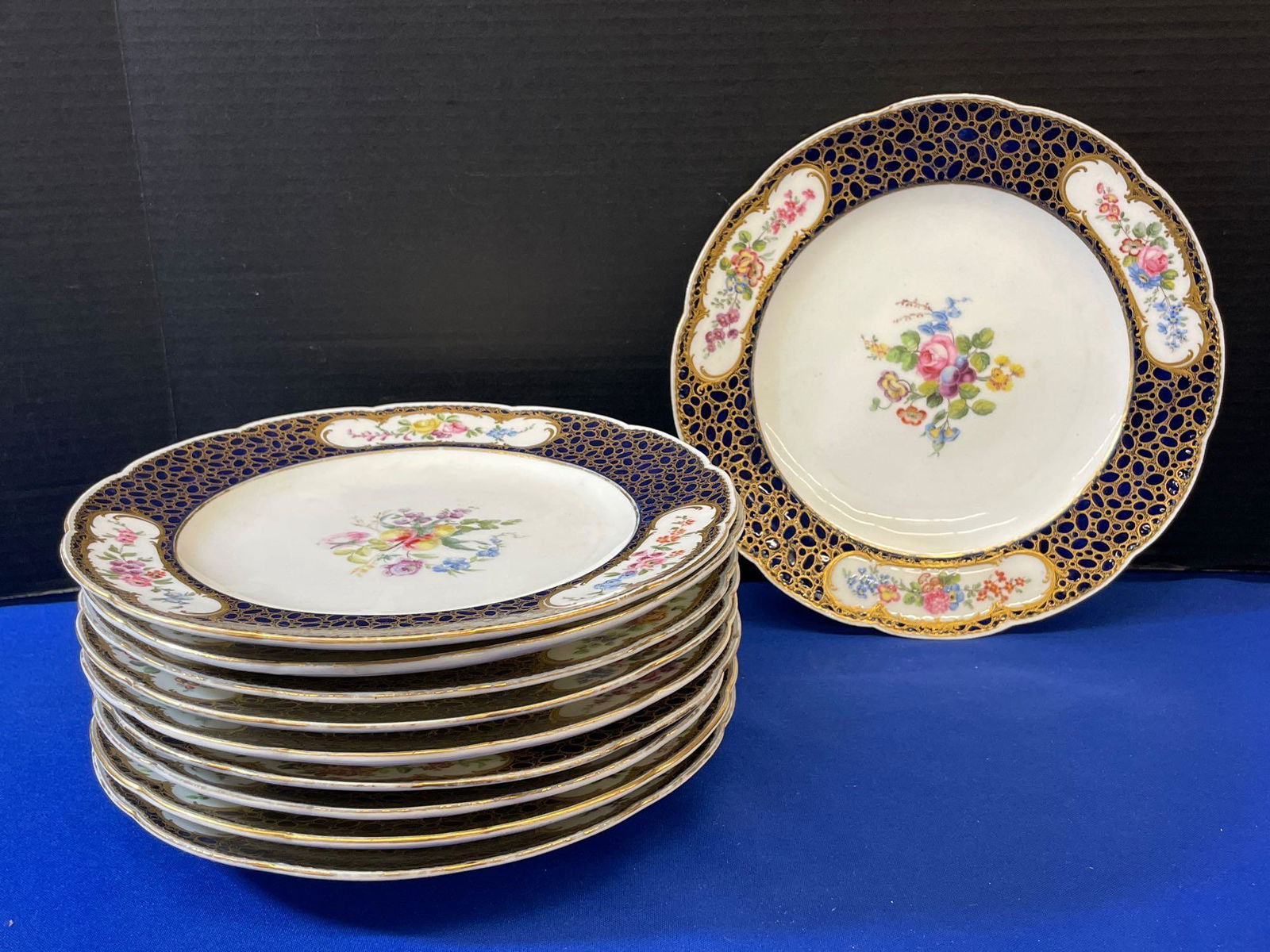 Ten French Sevres Porcelain Cabinet Plates (1 of 5)