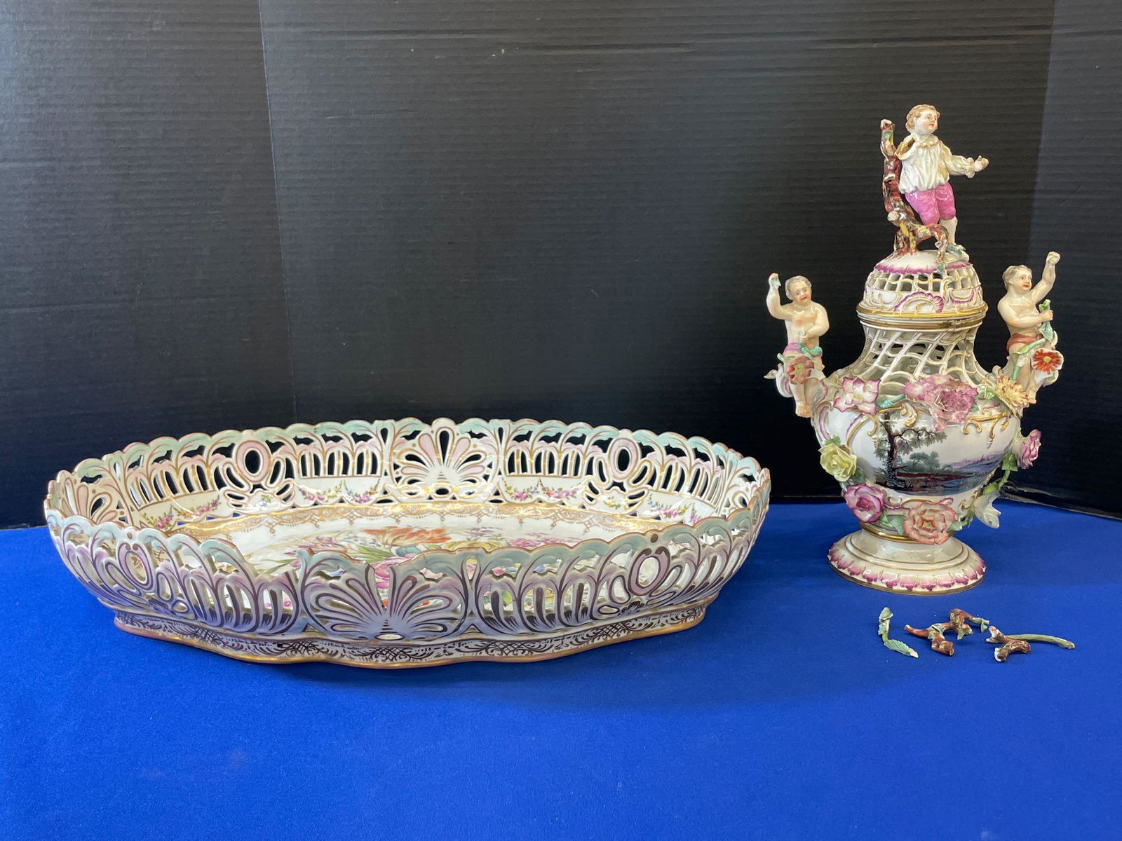 Two Pieces of Continental Porcelain (1 of 9)