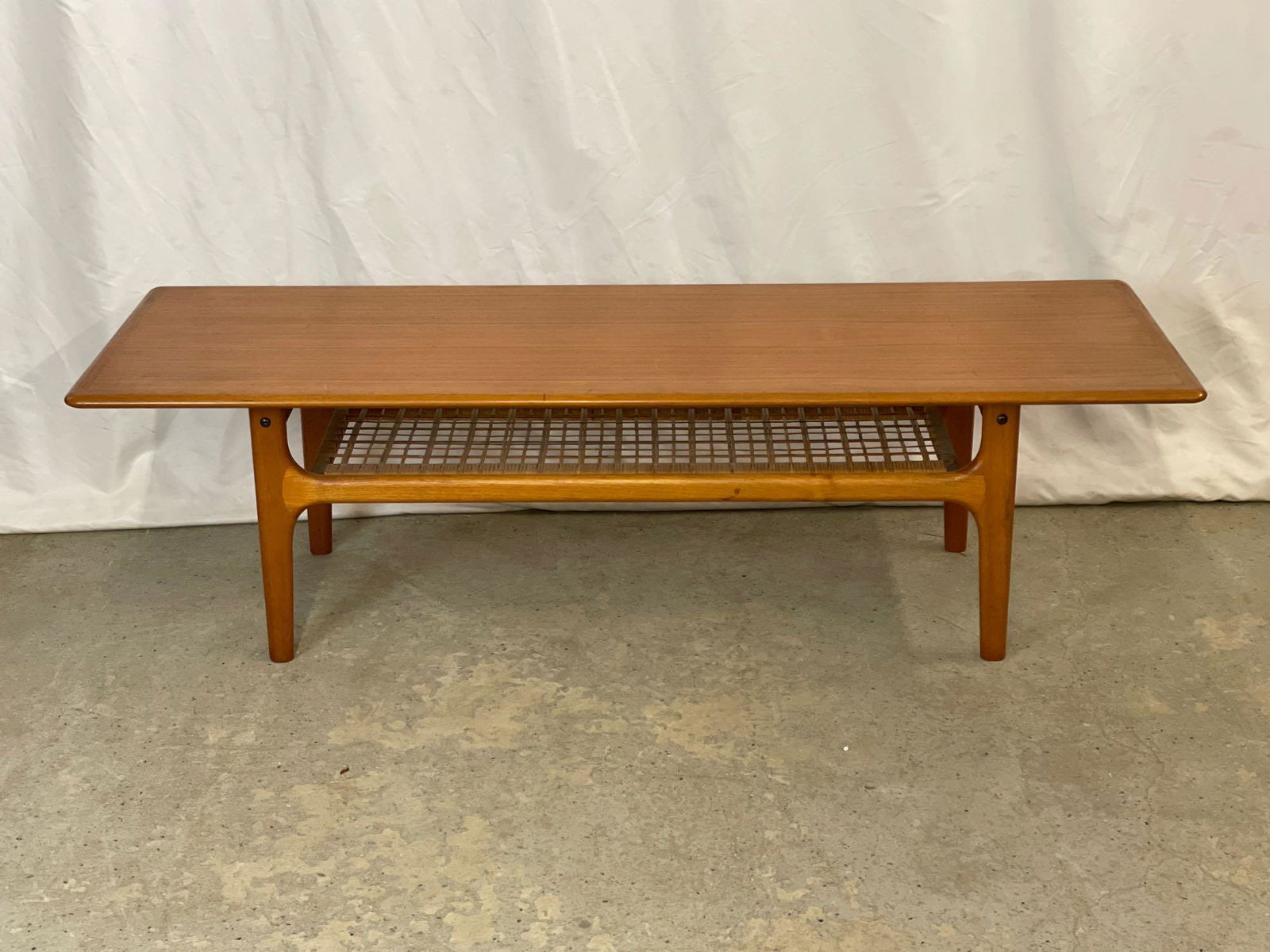 Trioh Danish Modern Teak Coffee Table (1 of 6)