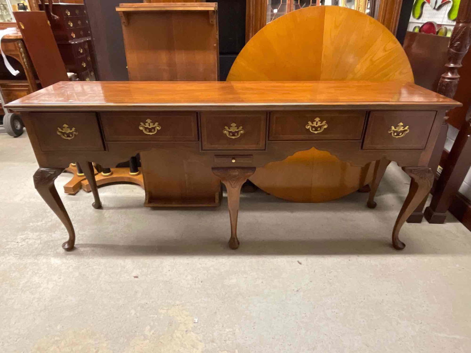 Baker Georgian-style Sideboard (1 of 5)