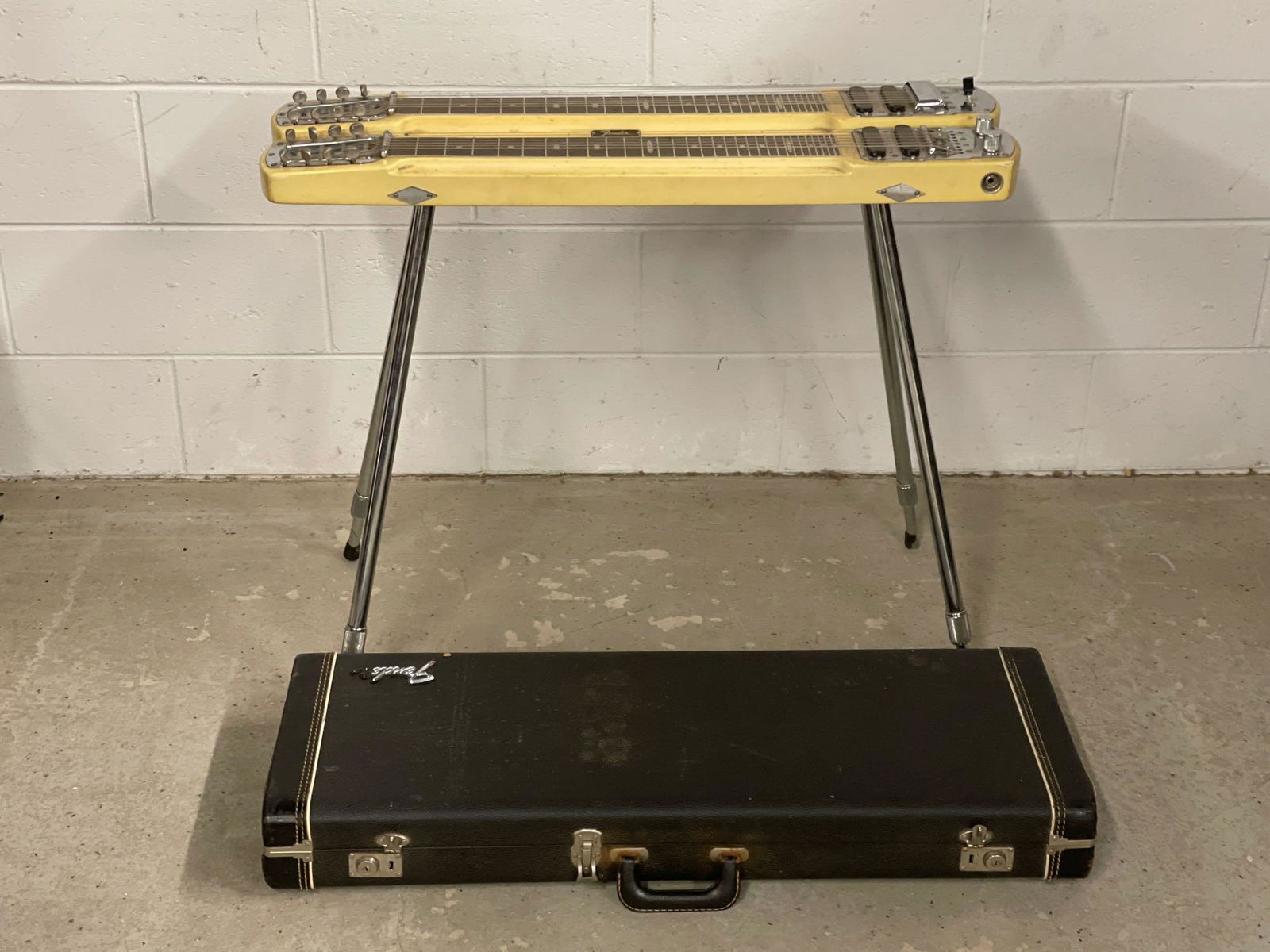 Fender Double Eight Neck Steel Guitar with Case (1 of 11)