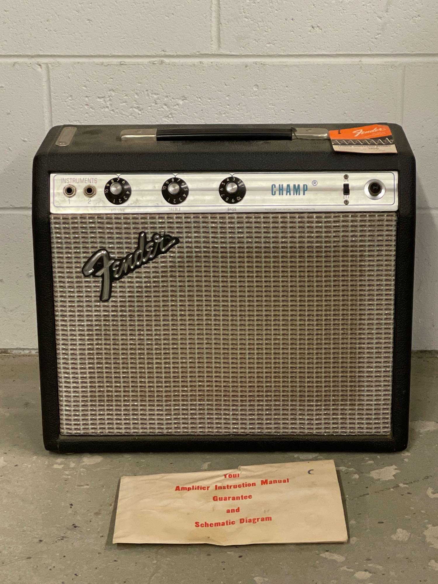Vintage Fender Champ Amplifier (1 of 5)
