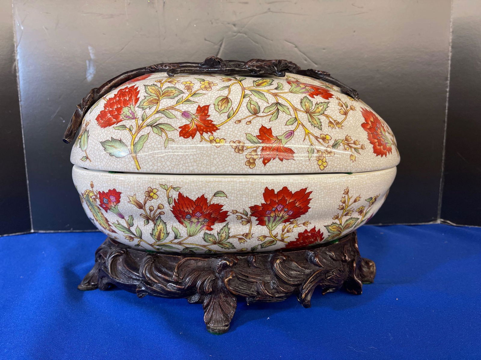 Maitland Smith Porcelain Jar - Jan 28, 2022 | Briggs Auction, Inc. in PA