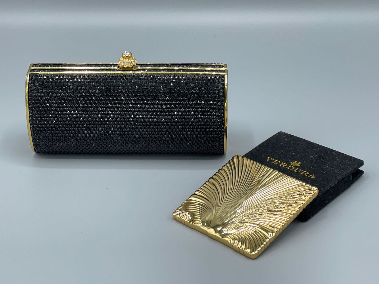 Judith Leiber Minaudiere Clutch and Mirror (1 of 5)