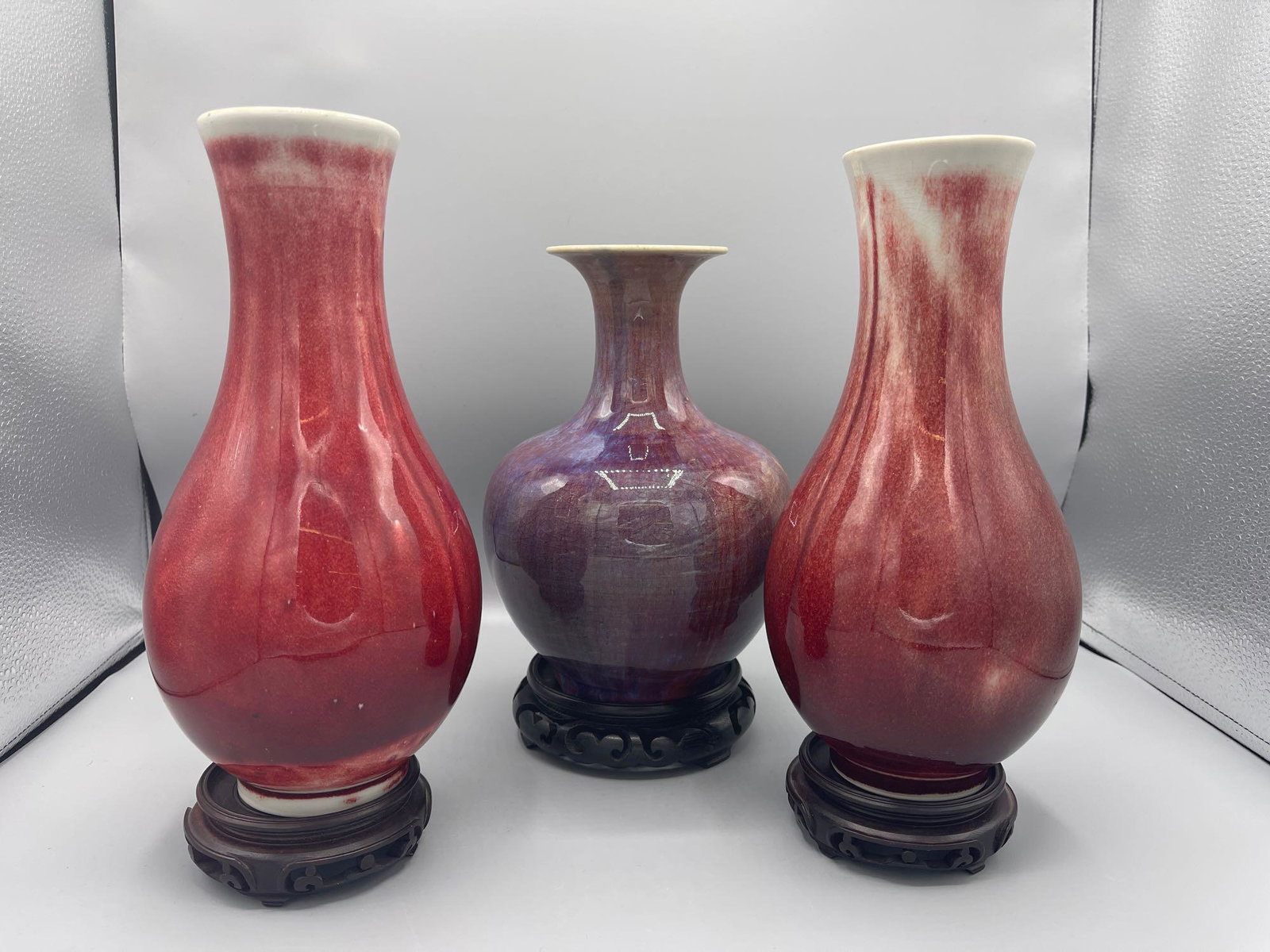 Three Chinese Porcelain Vases (1 of 7)