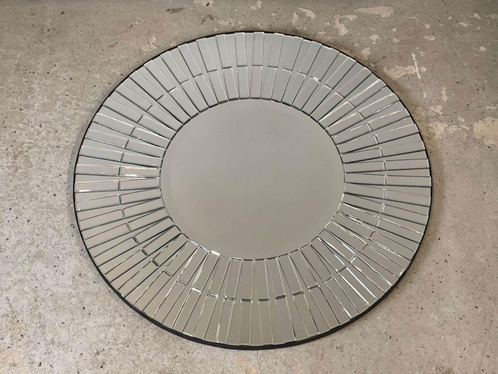 La Barge Decorator Wall Mirror (1 of 4)