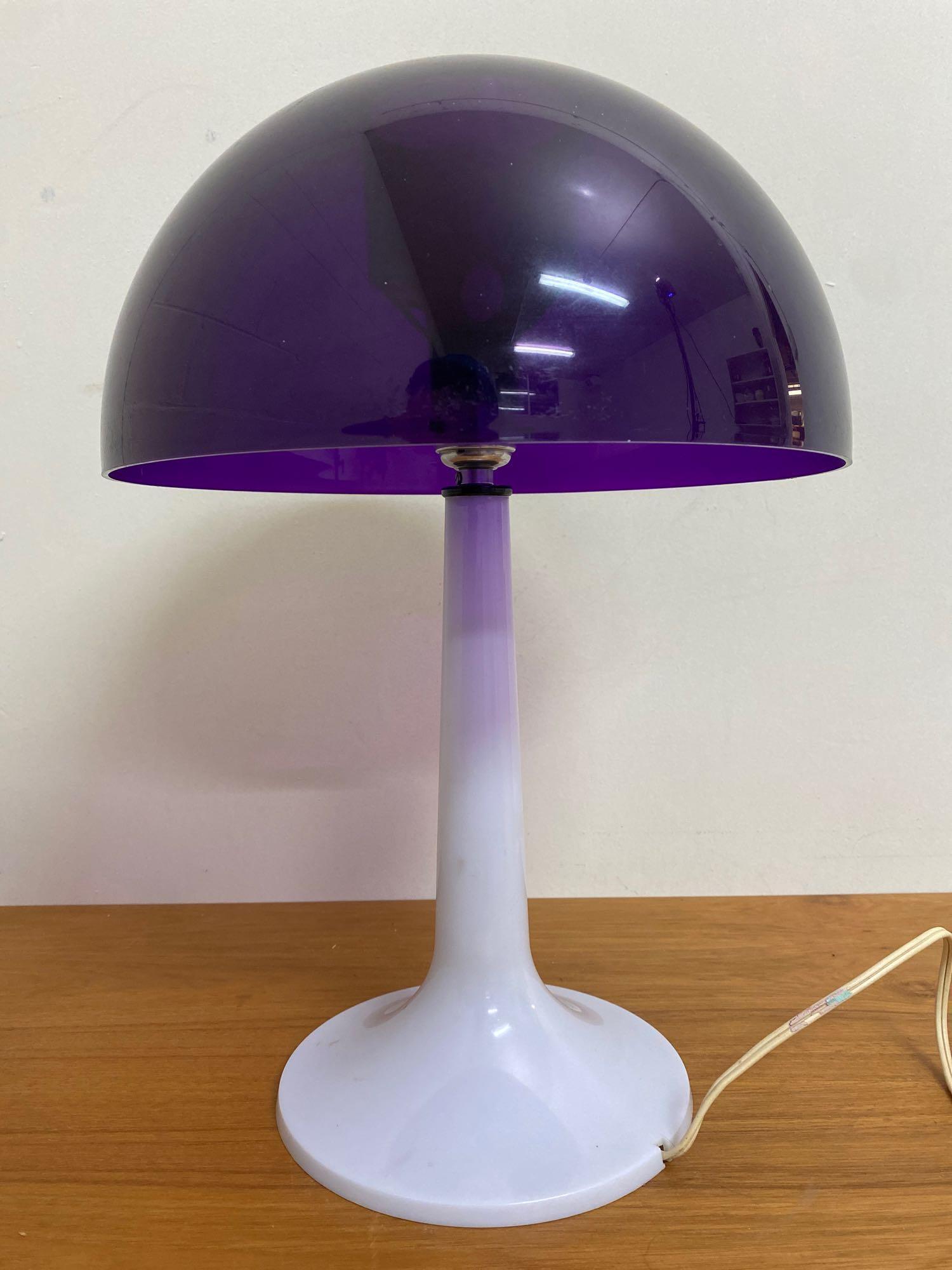 Retro Space Age Mushroom Table Lamp (1 of 5)