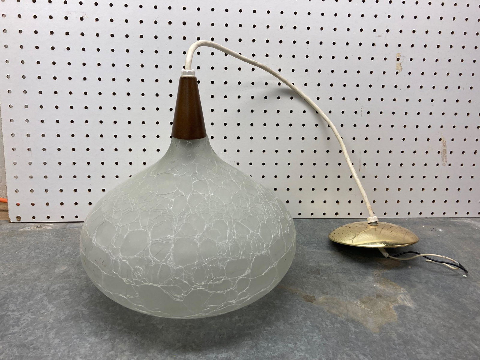 Moe Lighting Crackle Glass Pendant Lamp: (R) Vintage Moe Lighting Mid Century Crackle Glass Pendant Lamp. Moe Lighting crackel glass pendant lamp. 12" wide. All items in this sale were found by the Dust Shuttle traveling antiques store. Ship