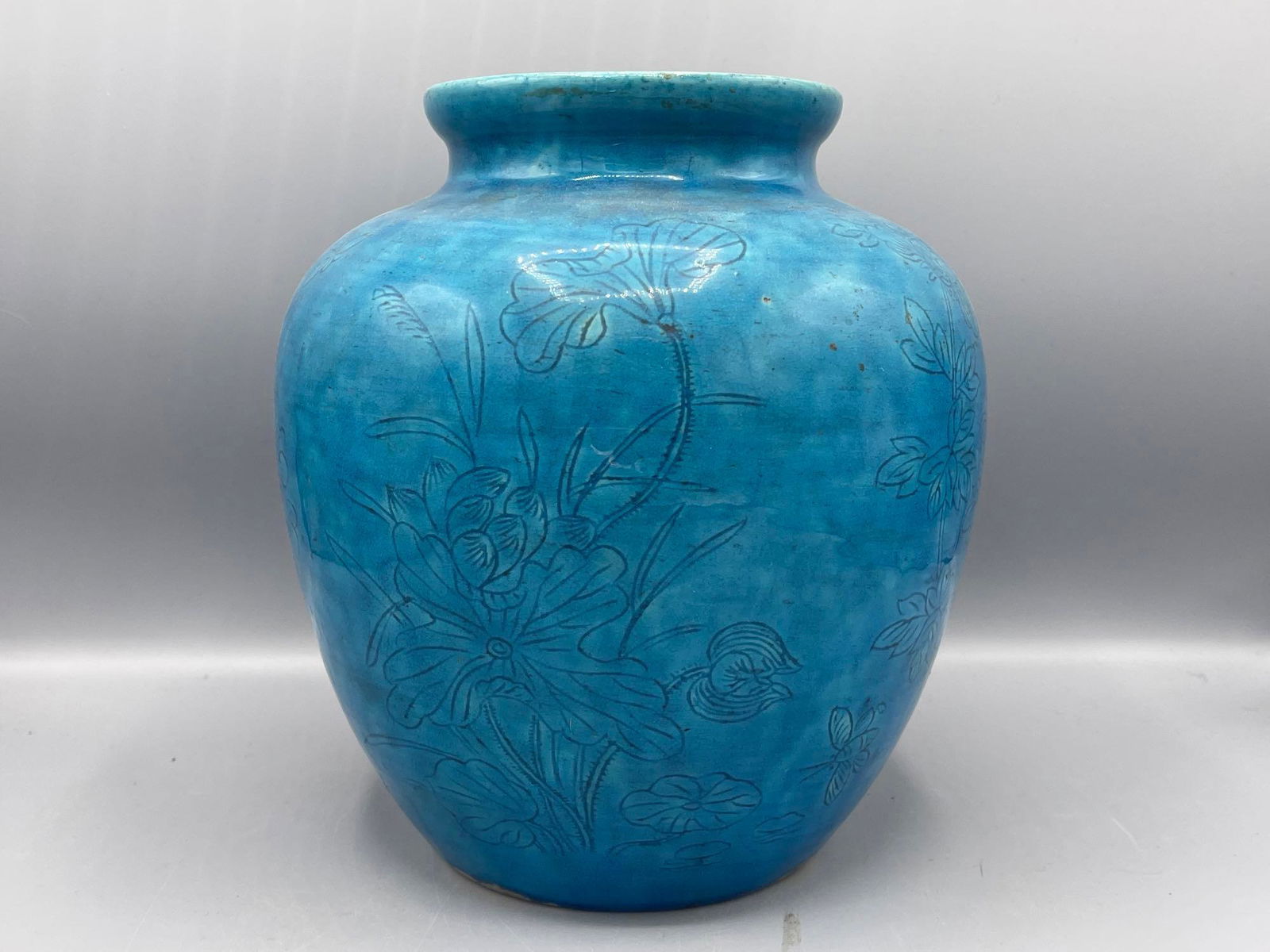 Chinese Turquoise Glazed Vase (1 of 5)