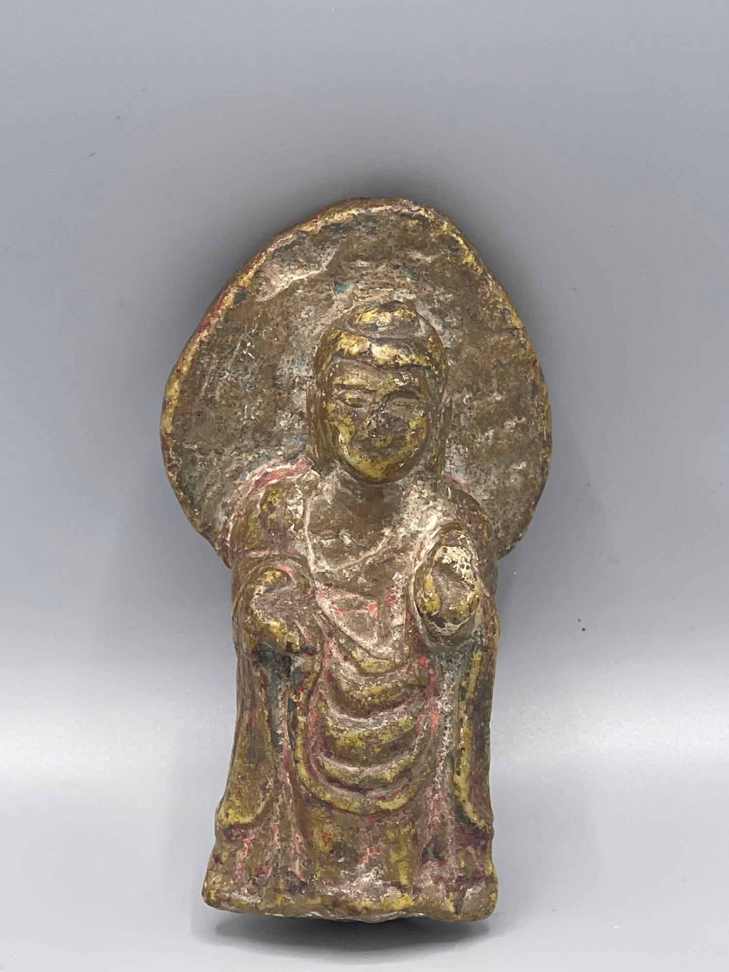 Early Chinese Carved Buddha (1 of 5)